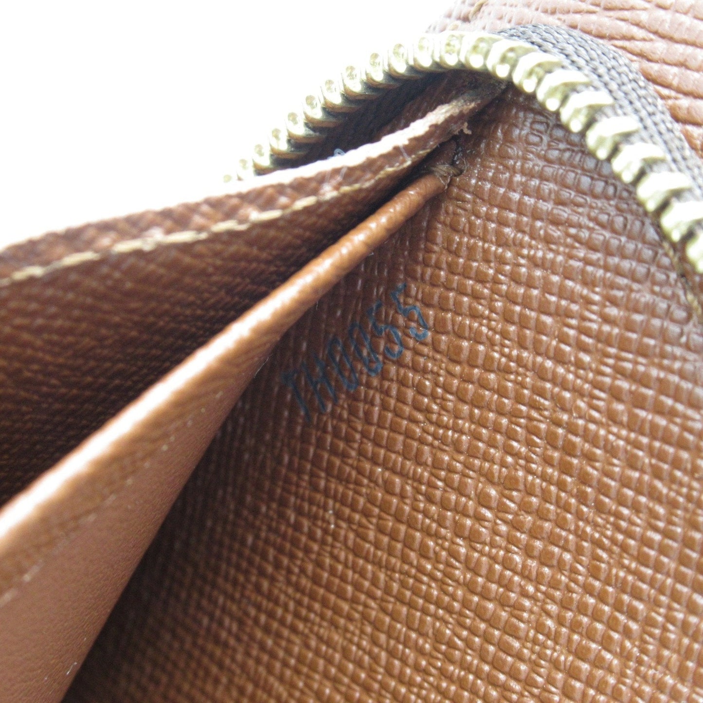 Canvas Zippy Wallet with Multiple Compartments