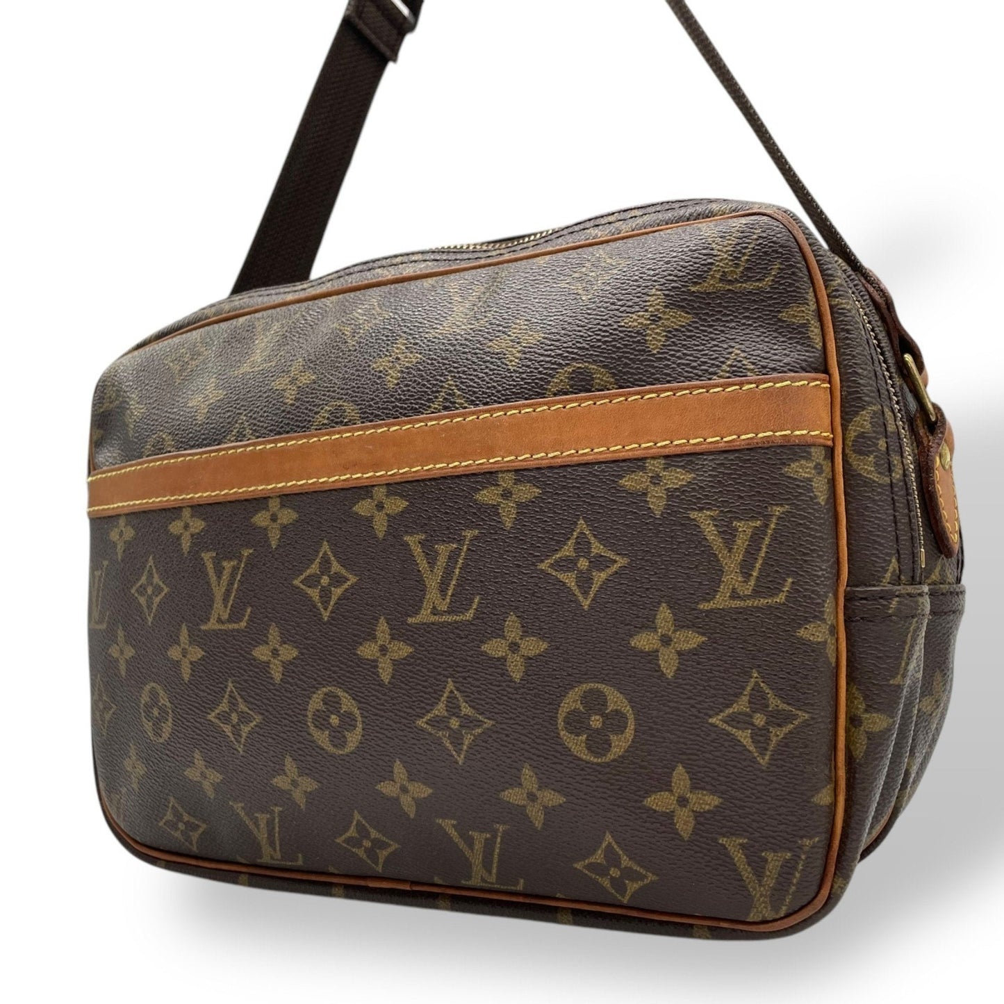Elegant Canvas Reporter Bag with Adjustable Strap
