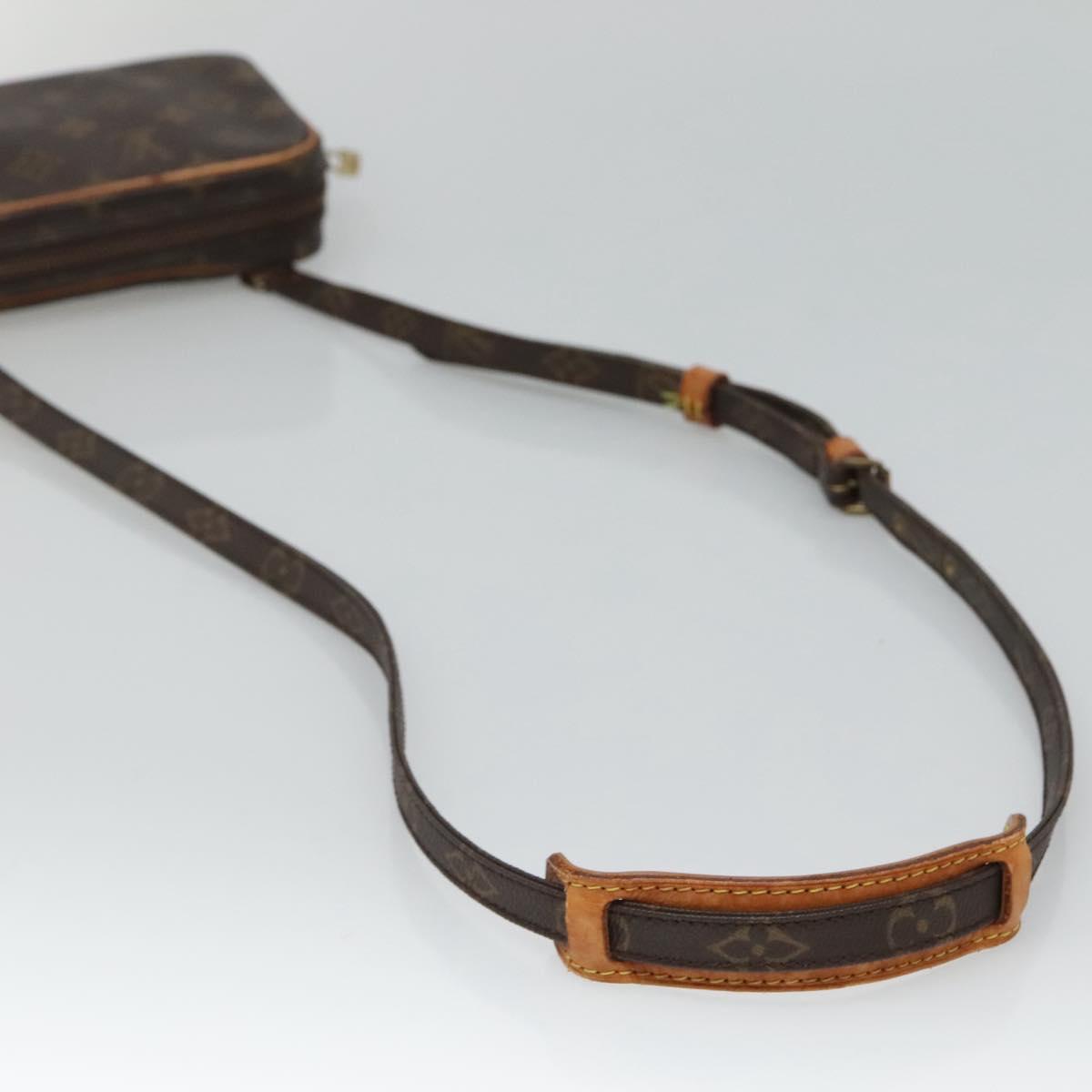 Canvas Shoulder Bag with Adjustable Strap and Vintage Wear