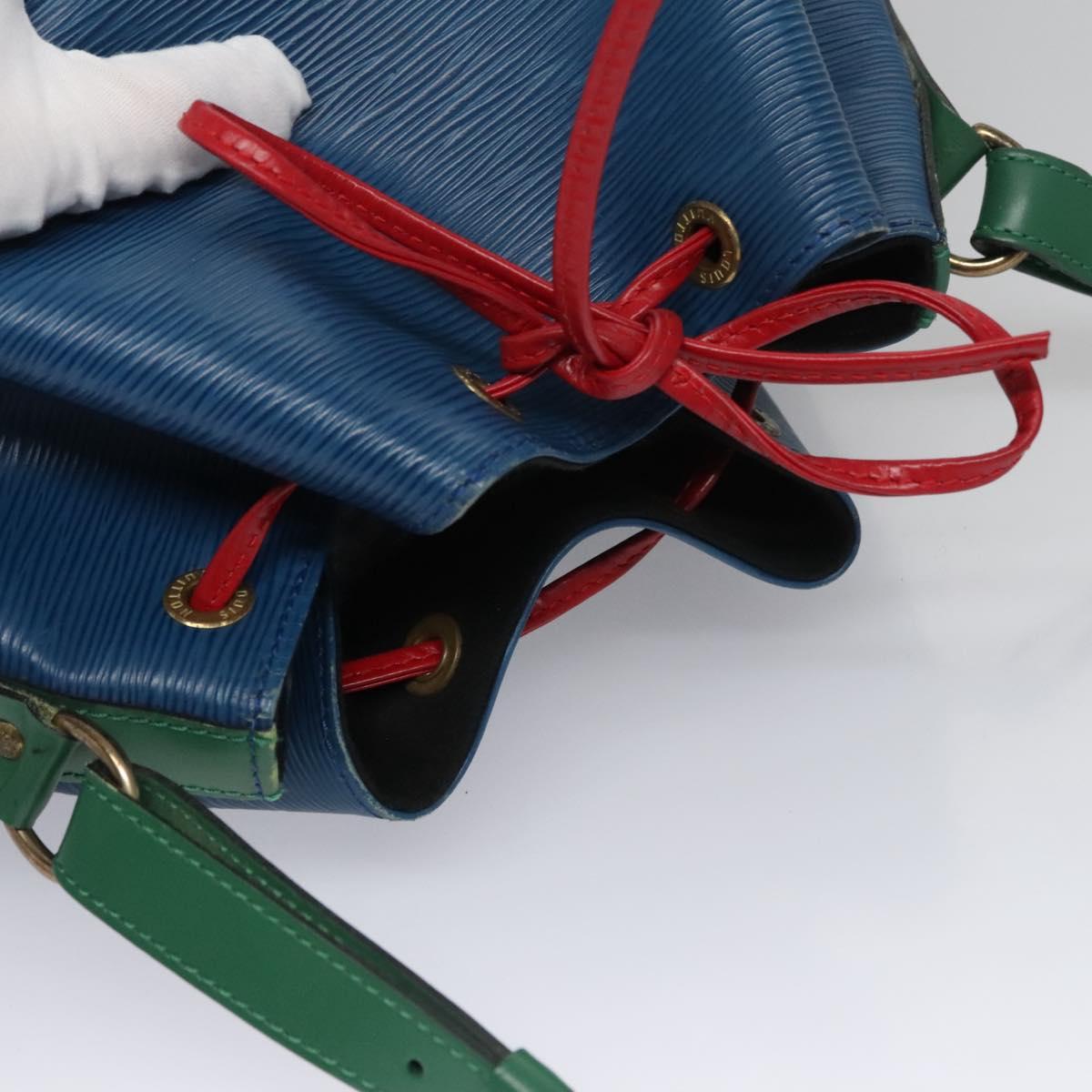 Leather Noe Bag with Adjustable Shoulder Drop