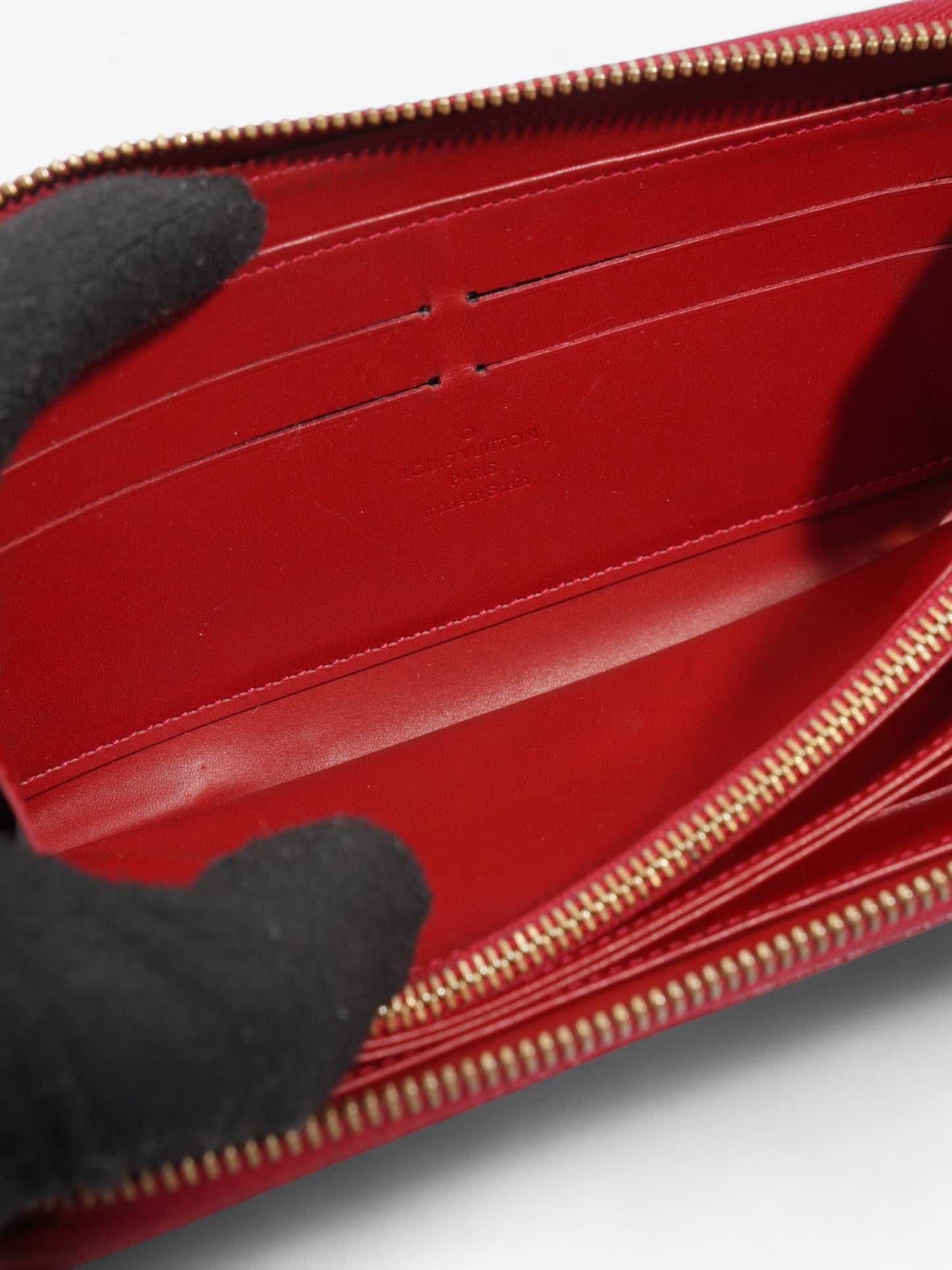 Louis Vuitton Zippy Wallet Monogram Vernis / Red Vernis Leather