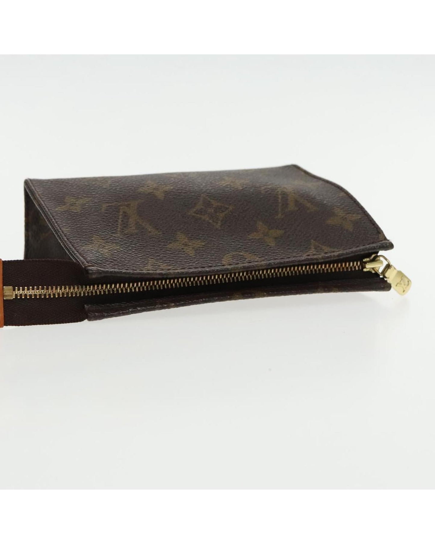 Monogram Poche Toilette 15 Pouch Auth ar12704
