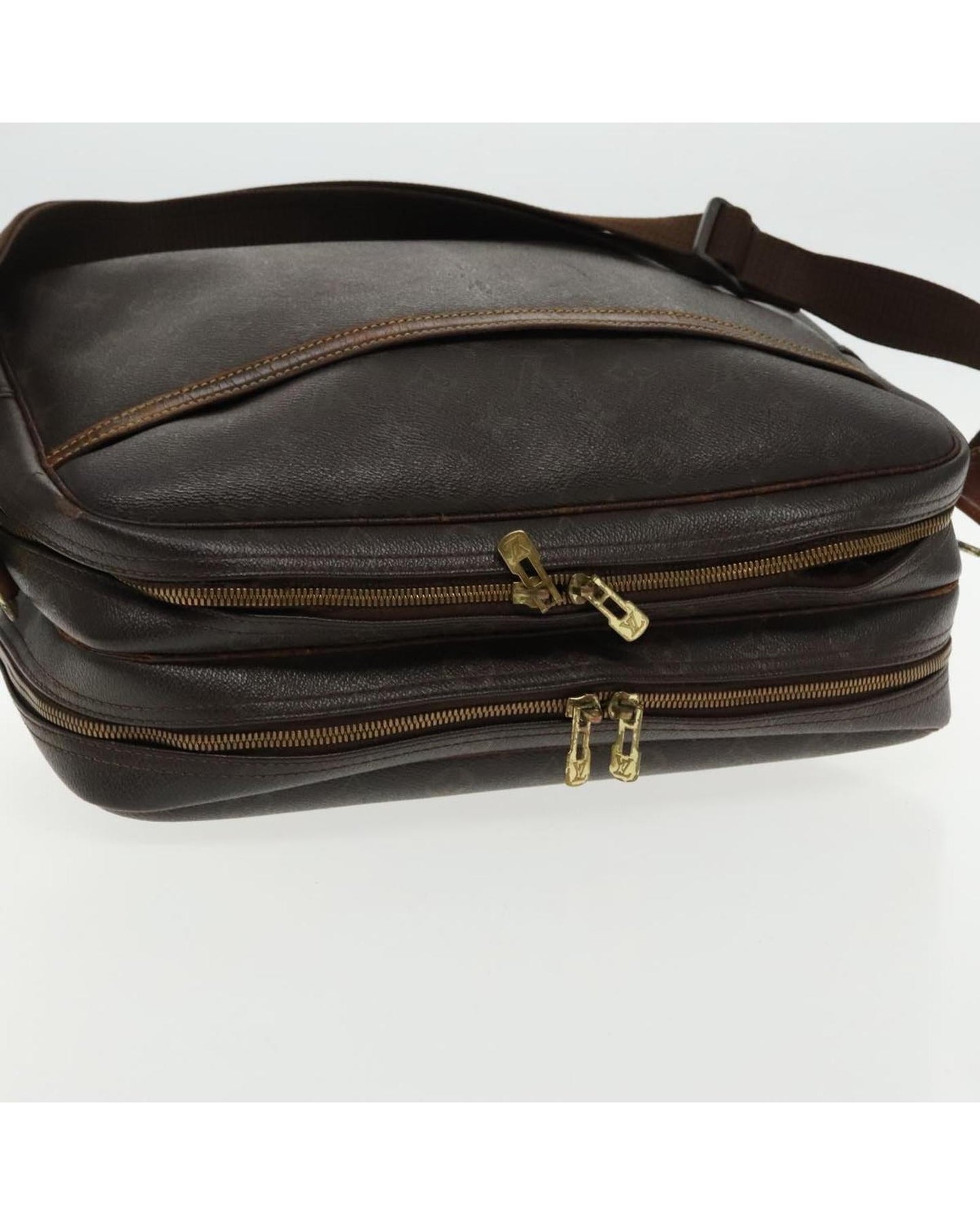Monogram Reporter GM Shoulder Bag