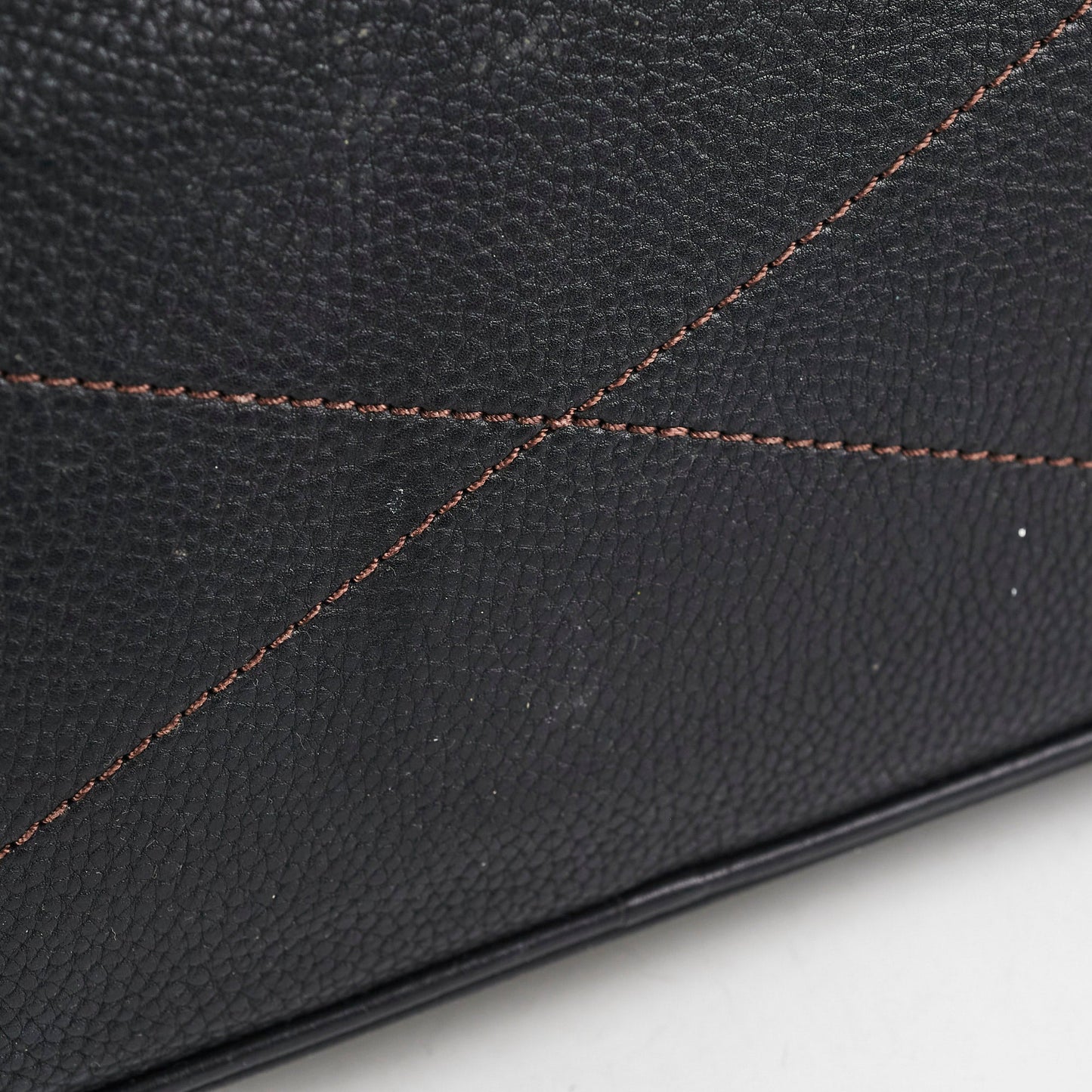 Louis Vuitton Mahina Tote Black