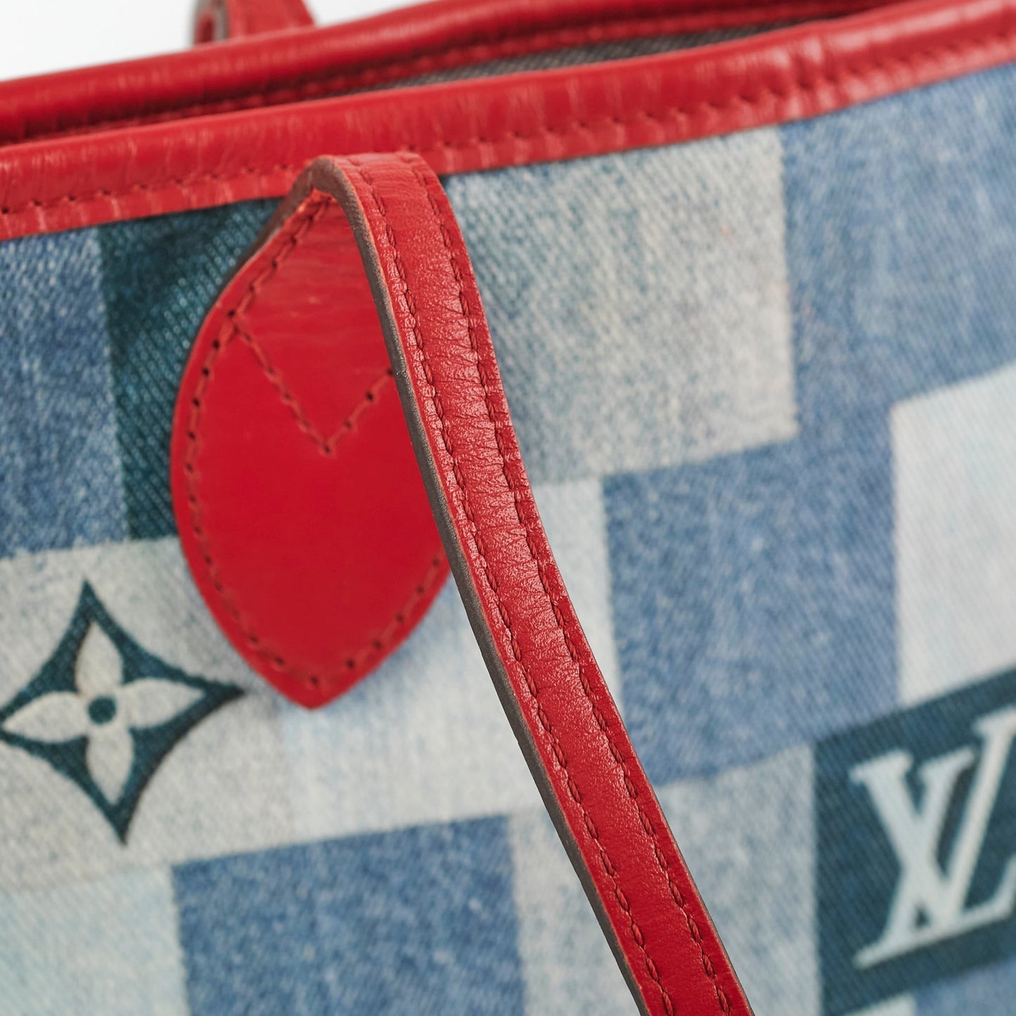 Louis Vuitton Neverfull MM Denim Rogue