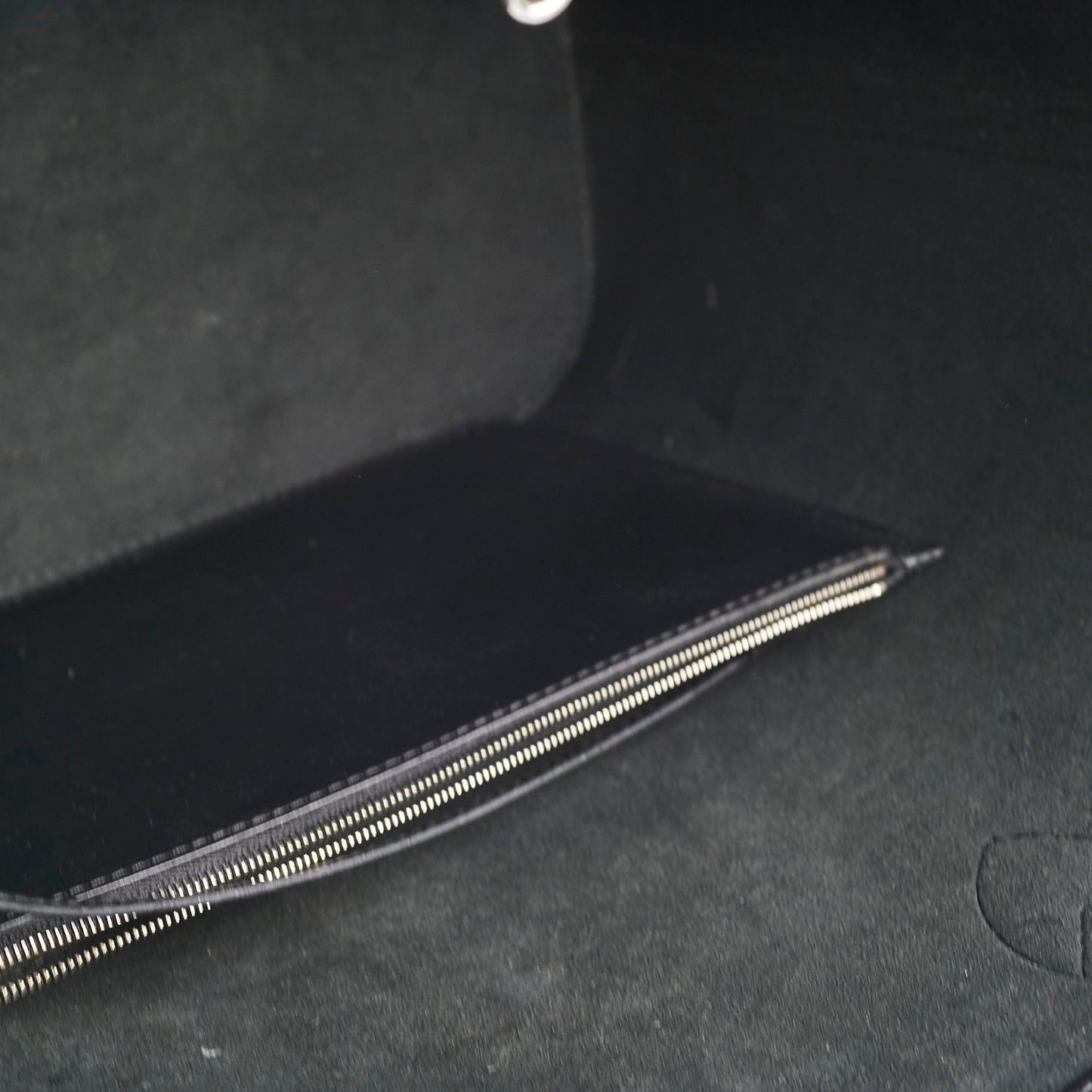 Louis Vuitton Neverfull MM Epi Black