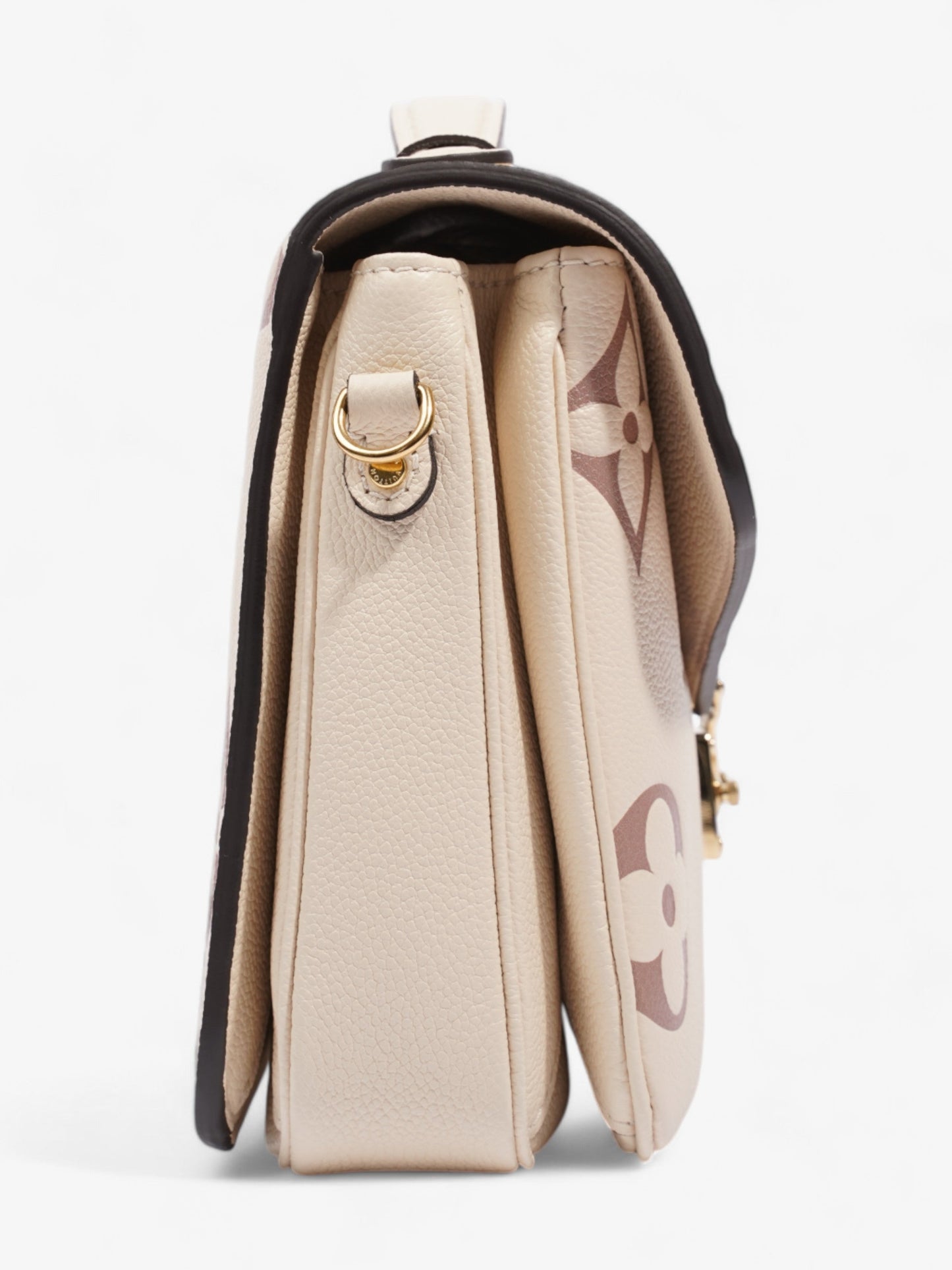 Louis Vuitton Pochette Metis Creme / Bois De Rose Empreinte Leather