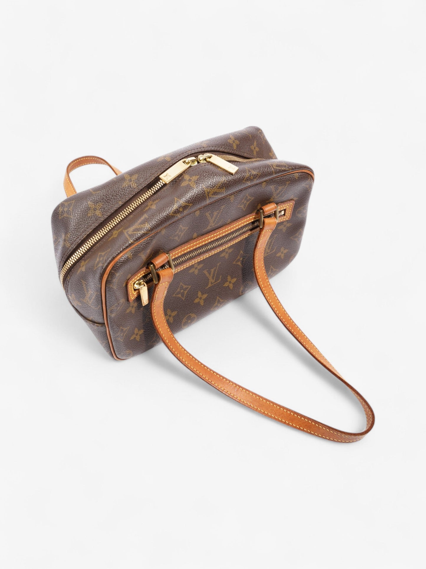 Louis Vuitton Cite Monogram Canvas MM
