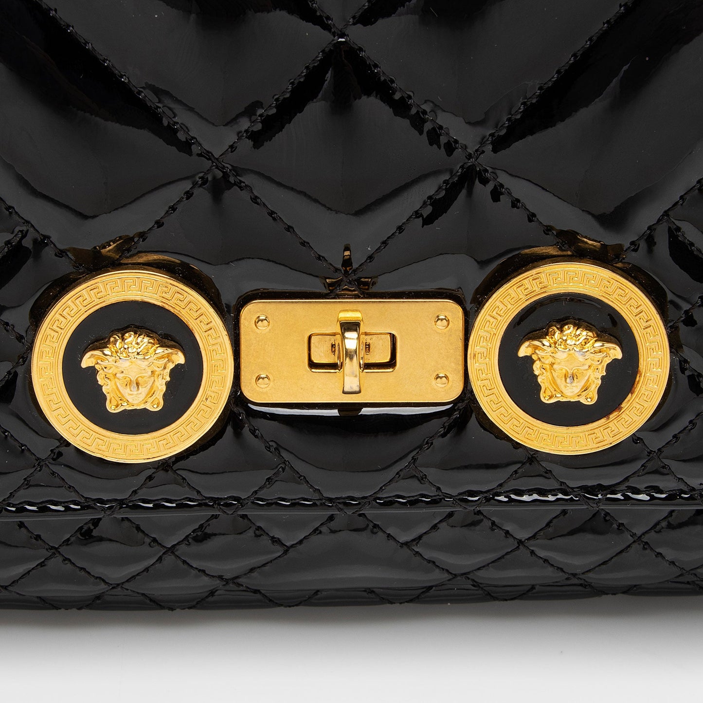 Versace Patent Leather Medusa Padlock Icon Flap Bag (SHF-QJzRU4)