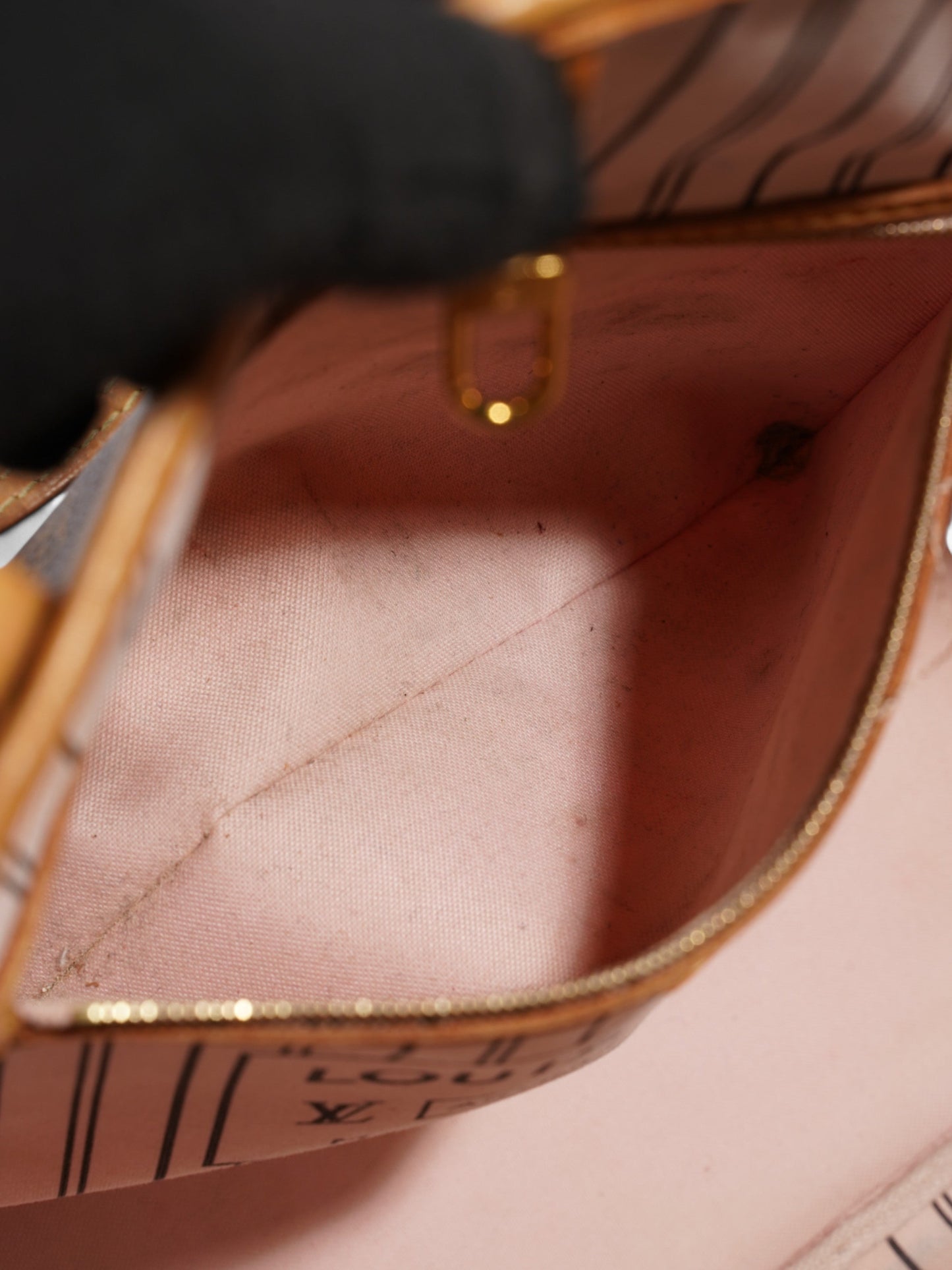 Louis Vuitton Neverfull Monogram Coated Canvas MM