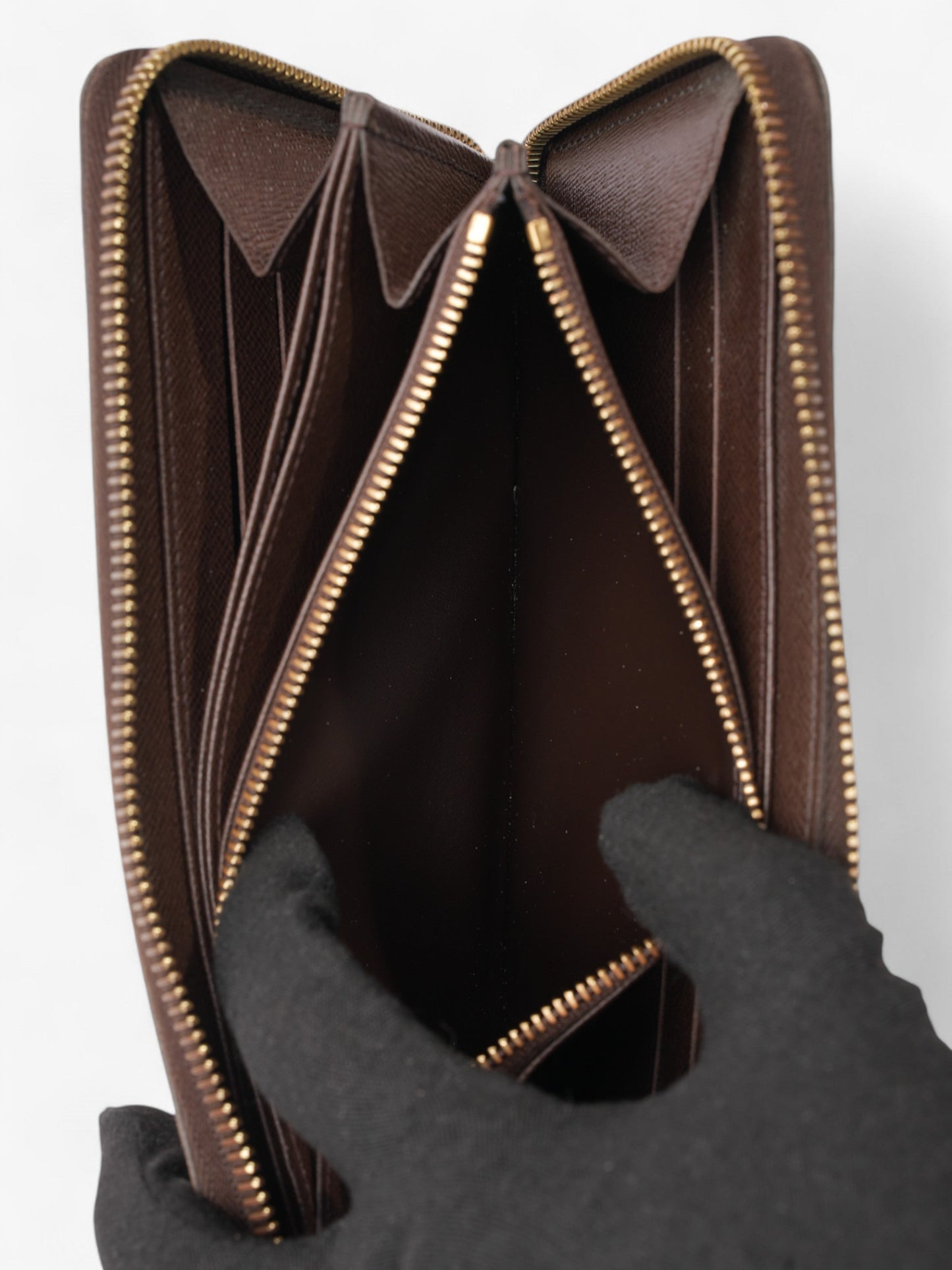 Louis Vuitton Zippy Wallet Damier Ebene Coated Canvas