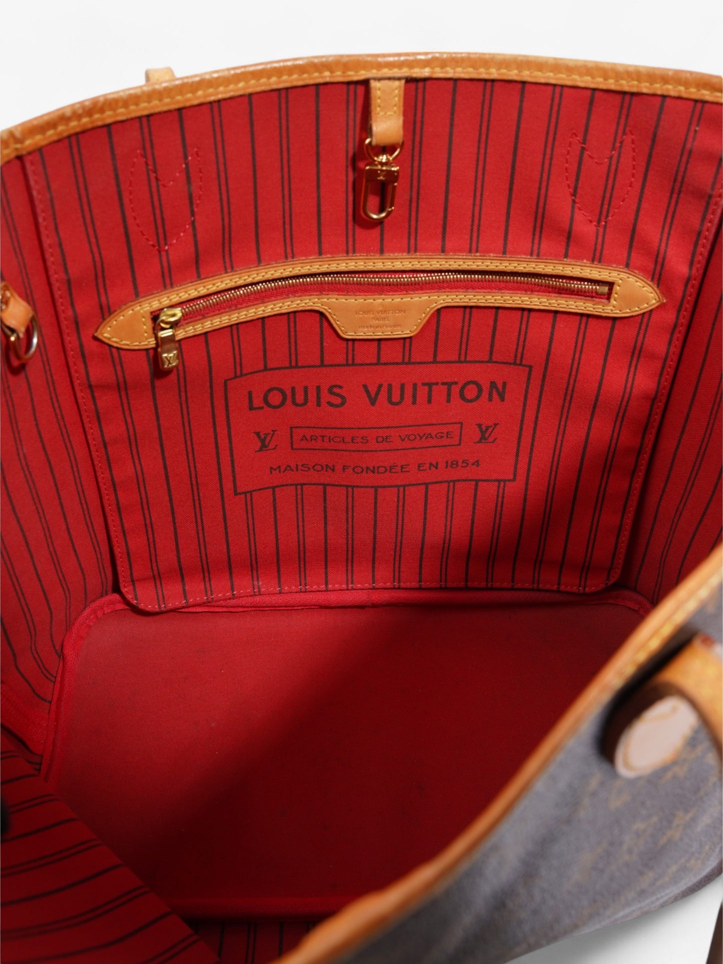 Louis Vuitton Neverfull Monogram Coated Canvas MM