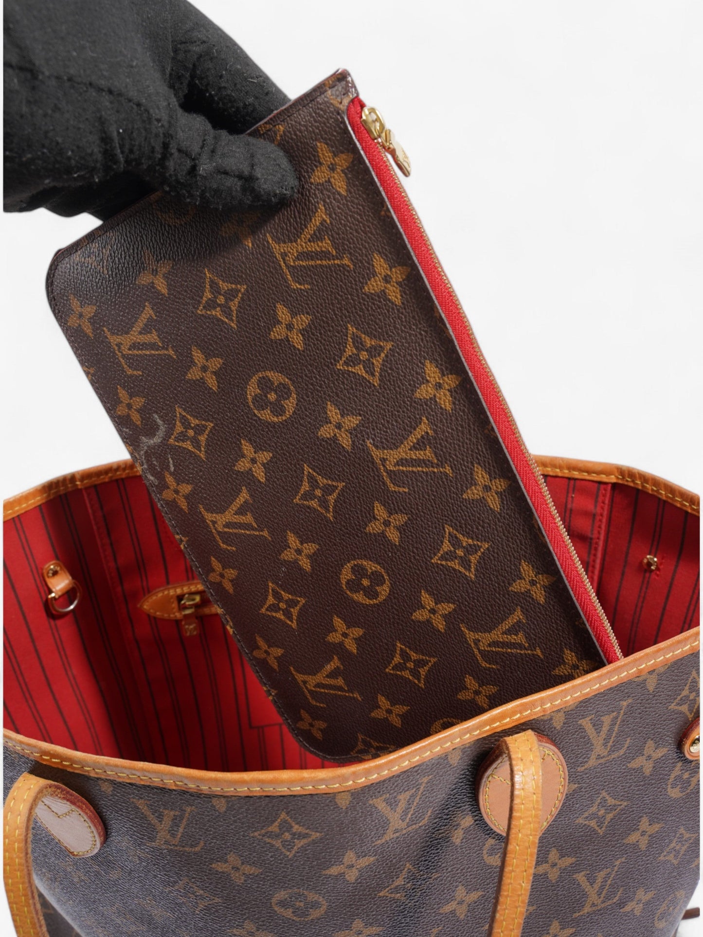 Louis Vuitton Neverfull Monogram Coated Canvas MM