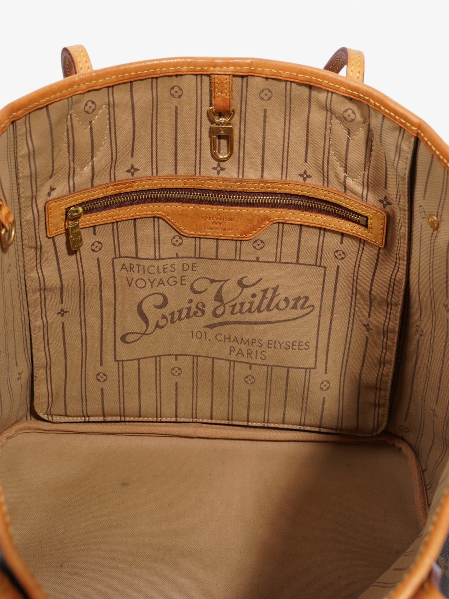 Louis Vuitton Neverfull Monogram Coated Canvas MM