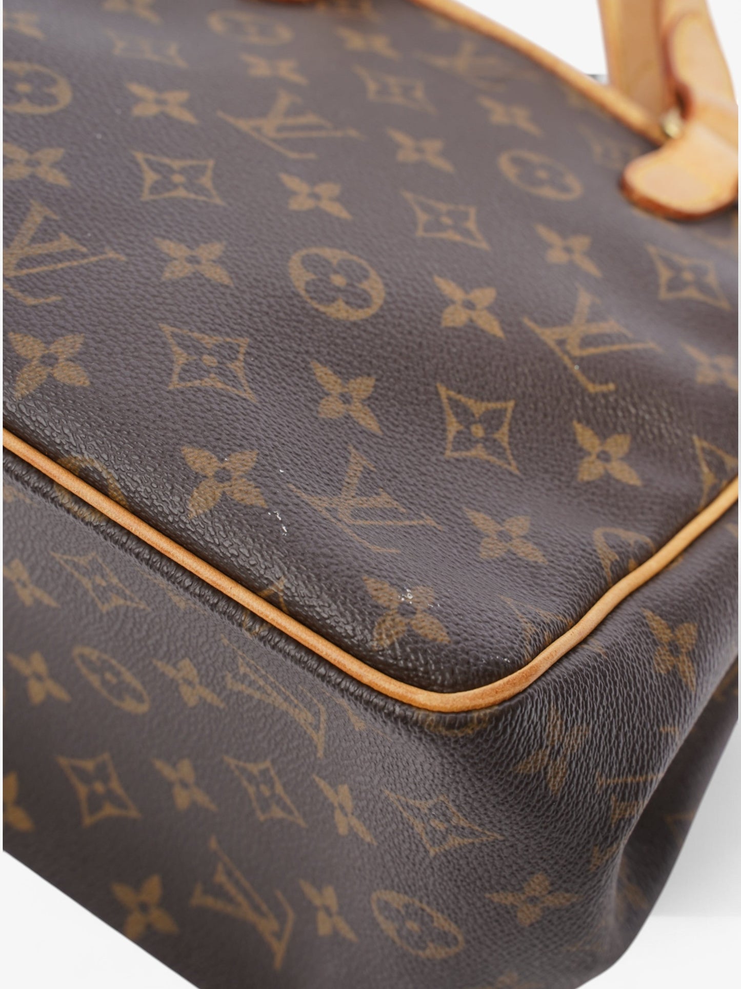 Louis Vuitton Batignolles Monogram Coated Canvas