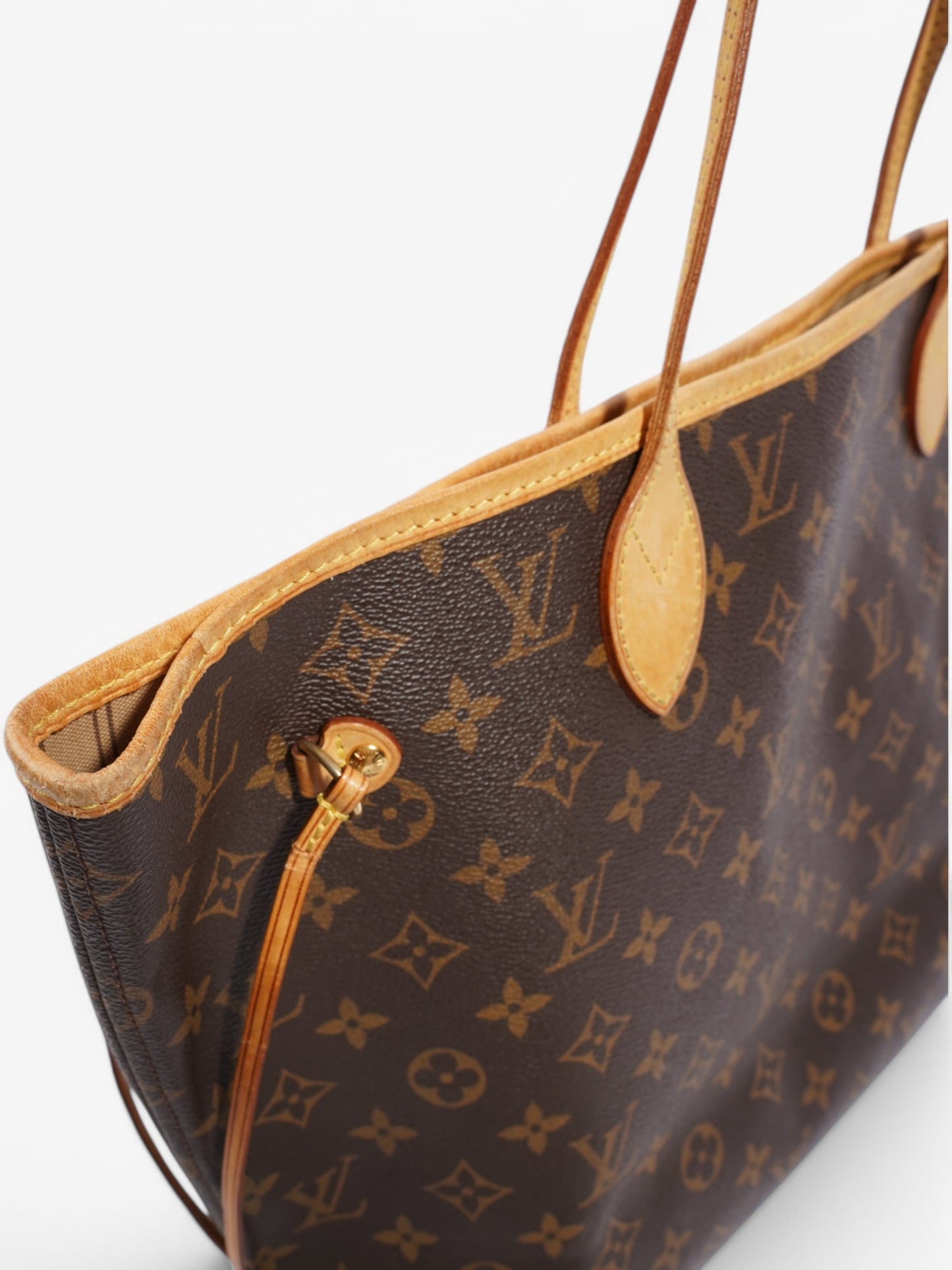 Louis Vuitton Neverfull Monogram Coated Canvas MM