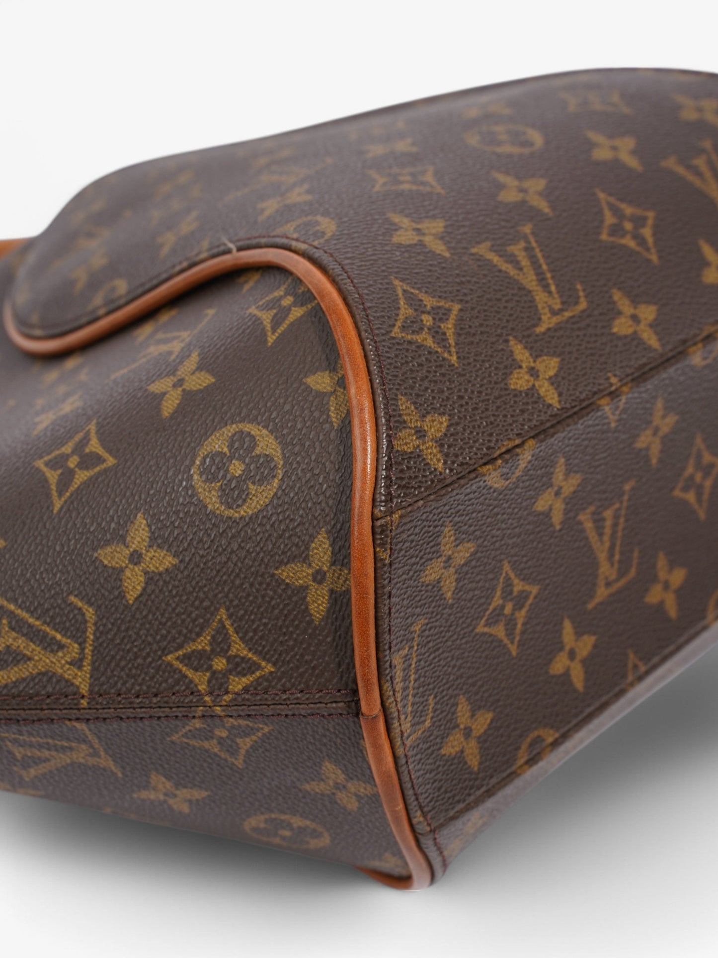 Louis Vuitton Ellipse Monogram Coated Canvas MM