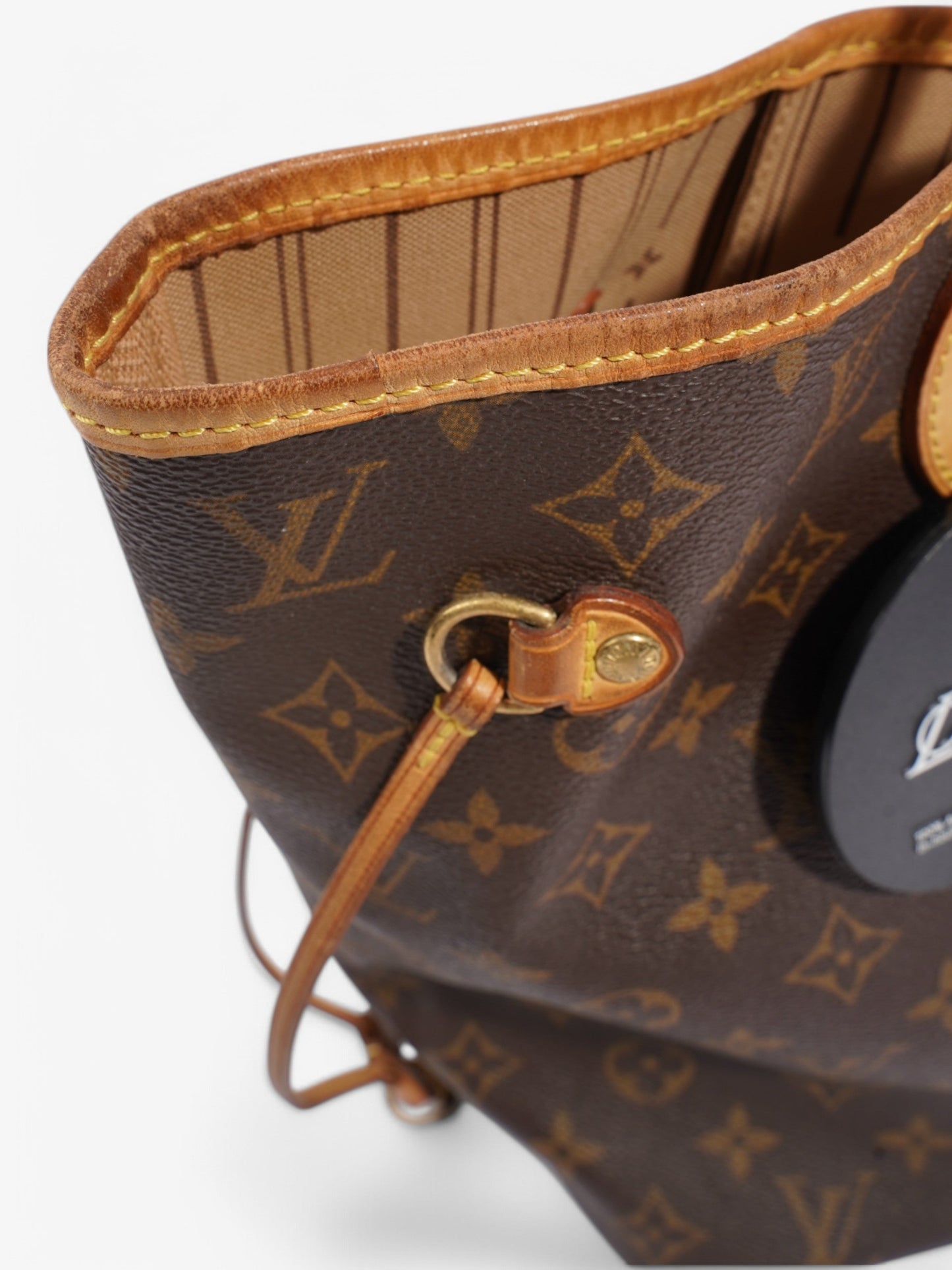 Louis Vuitton Neverfull Monogram Coated Canvas MM