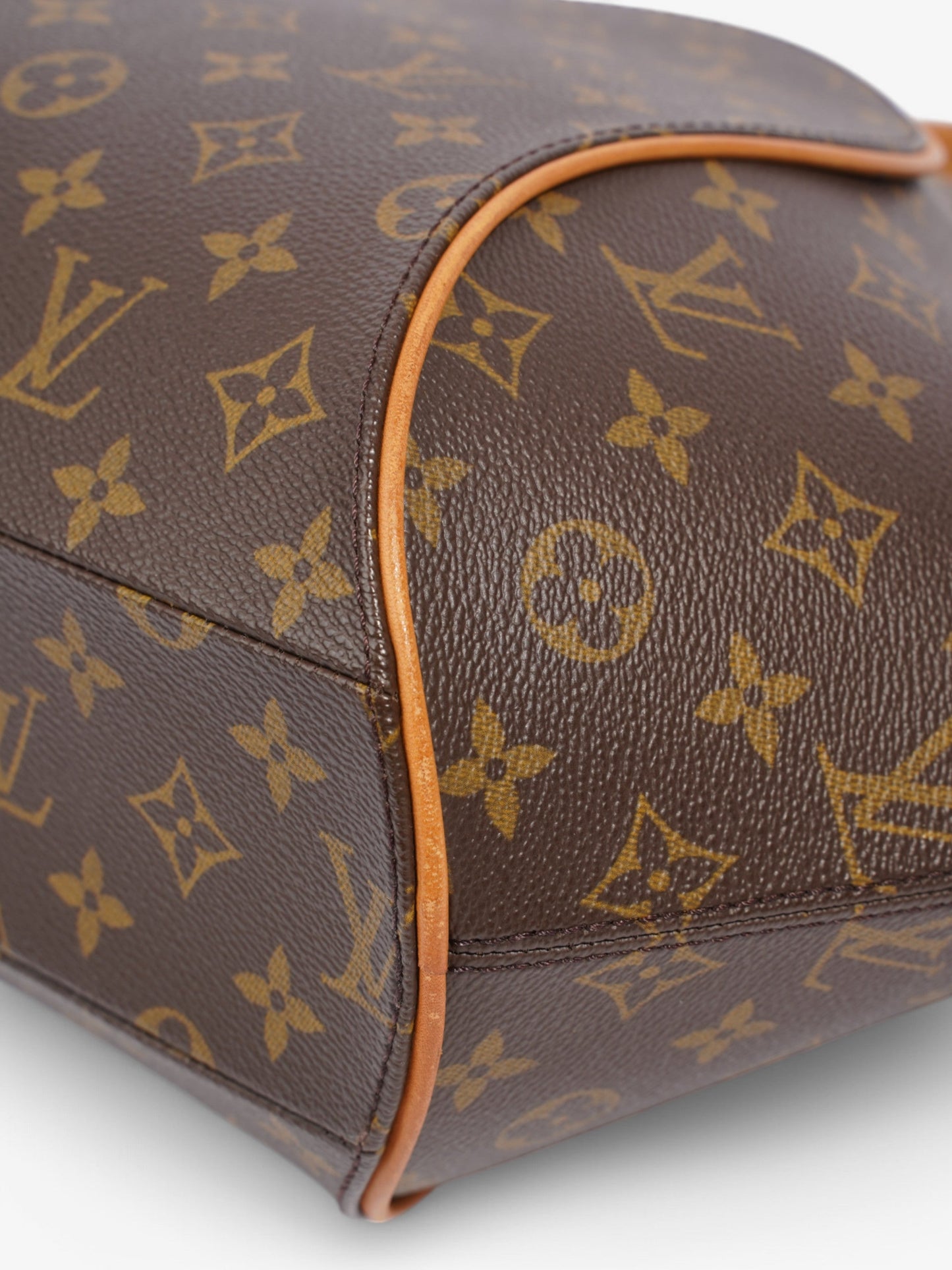 Louis Vuitton Ellipse Monogram Coated Canvas MM