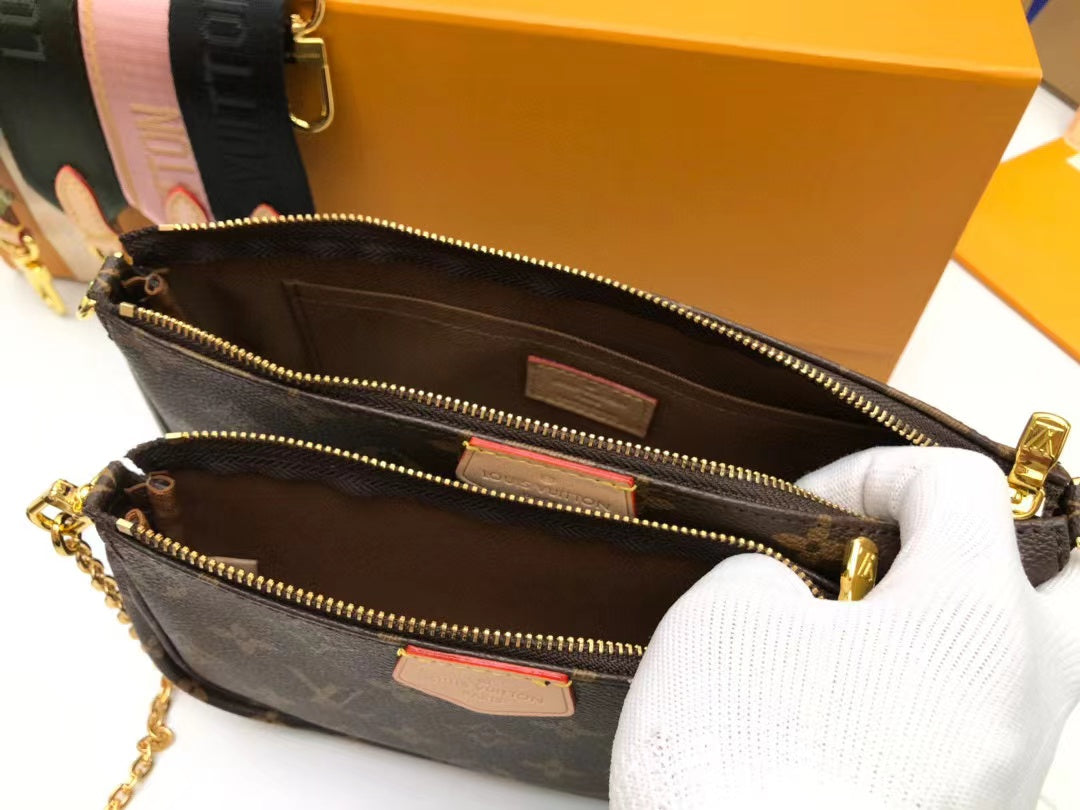 LV Multi Pochette AcGLAMIssoires Bags Monogram Canvas Fall/Winter Collection M44813, Kaki/Beige