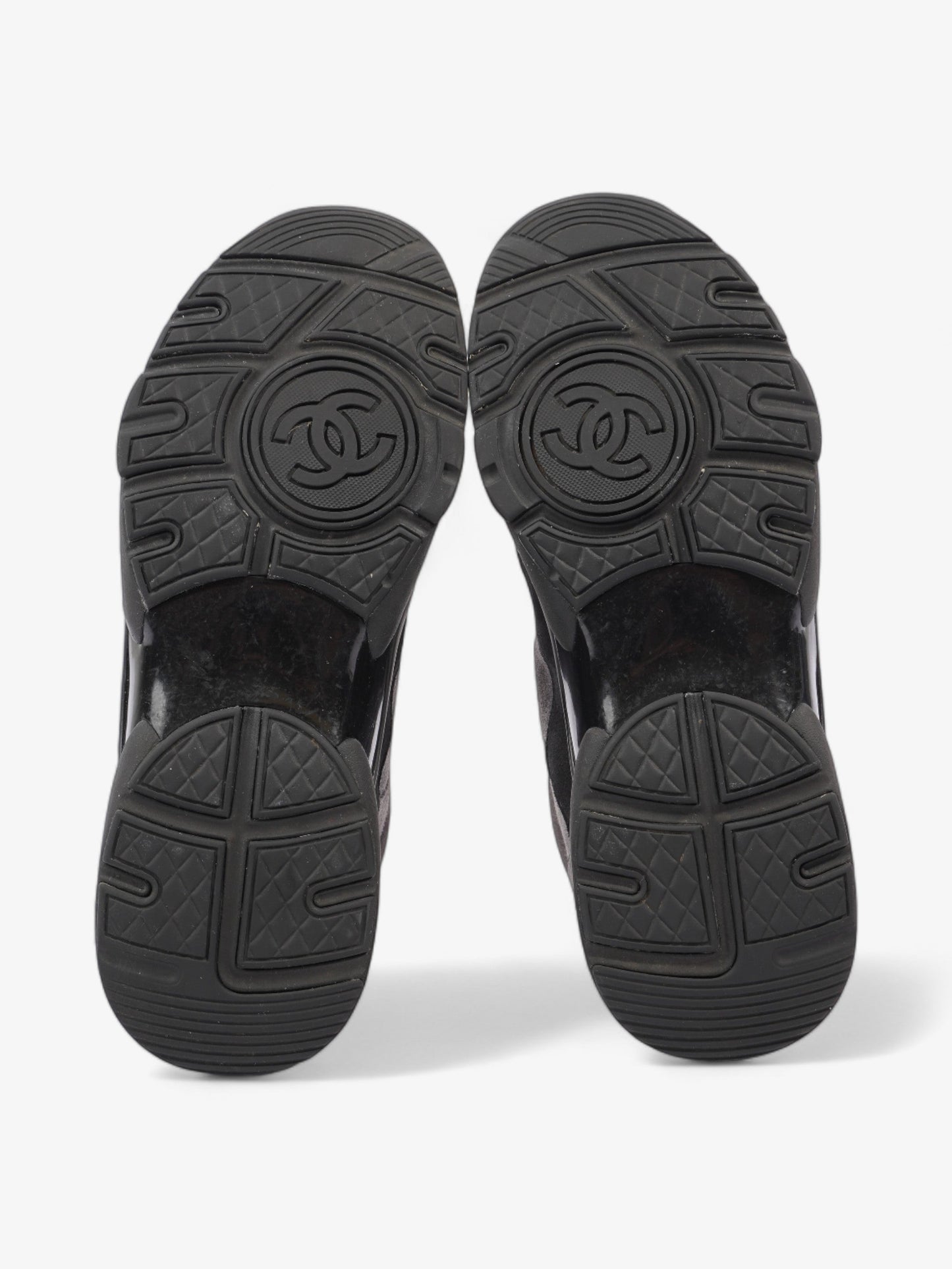Chanel CC Logo Runners  Grey / Black / White Suede EU 39.5 UK 6.5