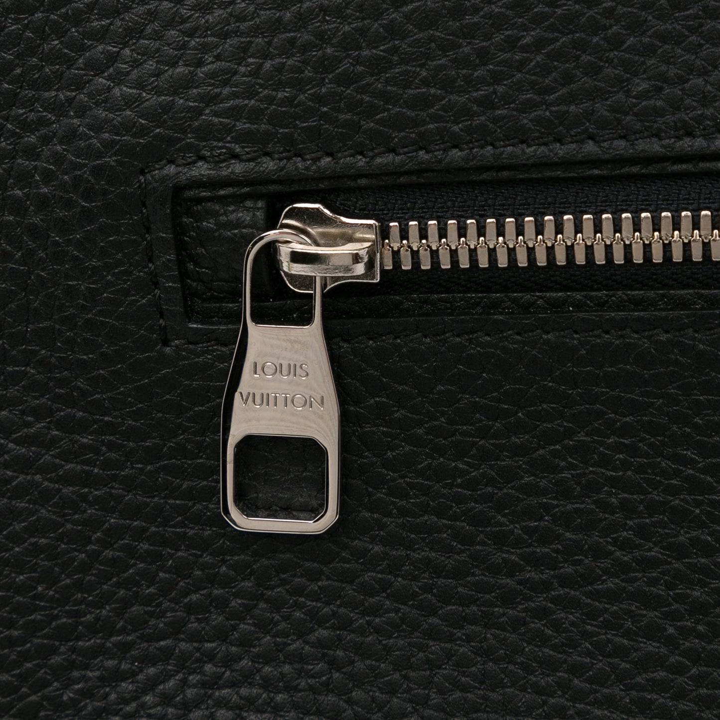 Black Louis Vuitton Taurillon Serviette Dorian Business Bag