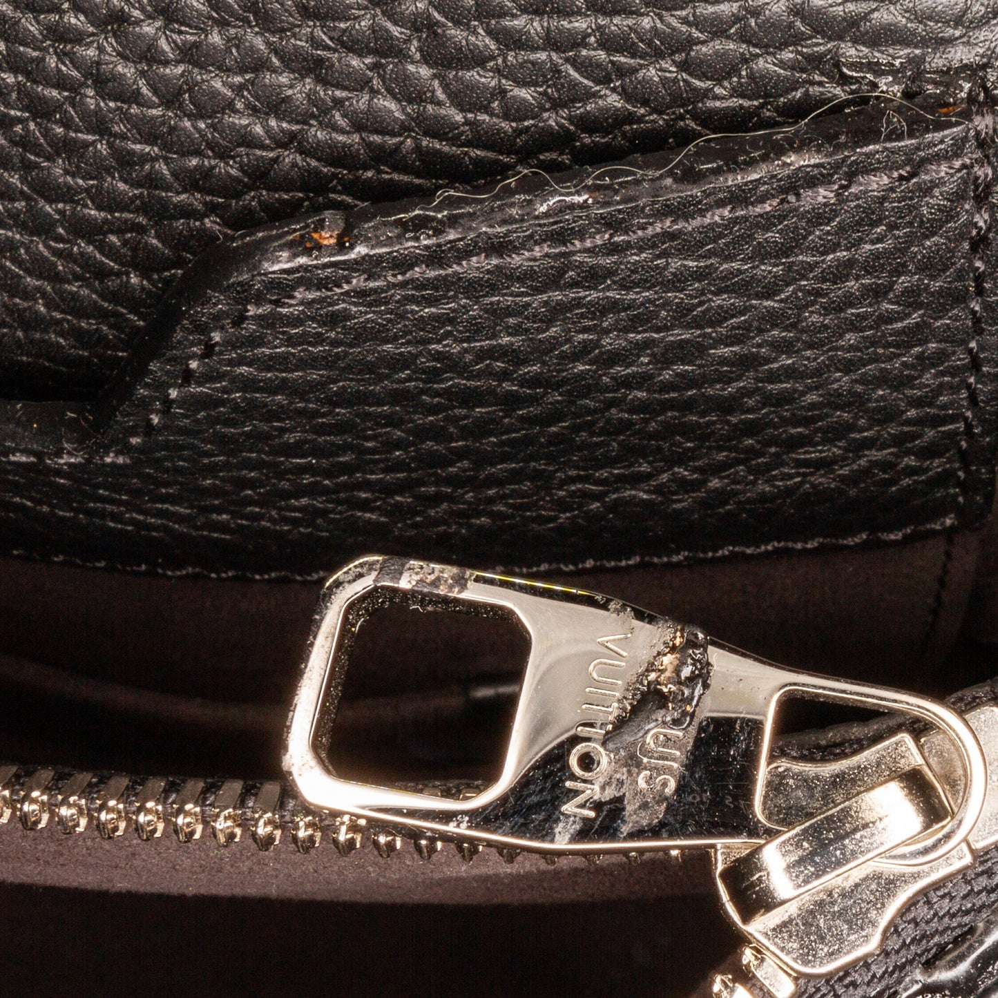 Black Louis Vuitton Taurillon Serviette Dorian Business Bag