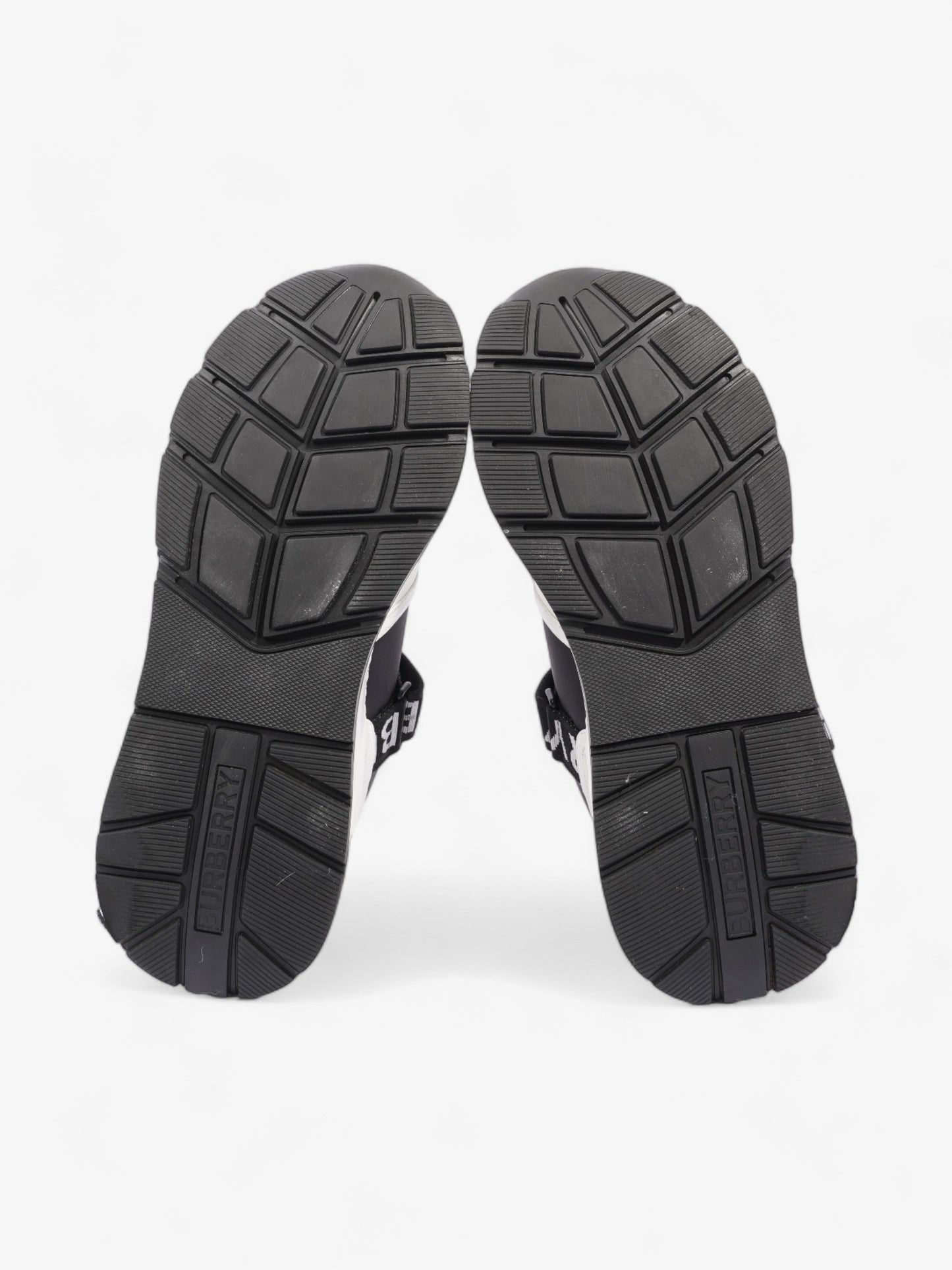 Burberry Ronnie Trainer Black / White Leather EU 38 UK 5