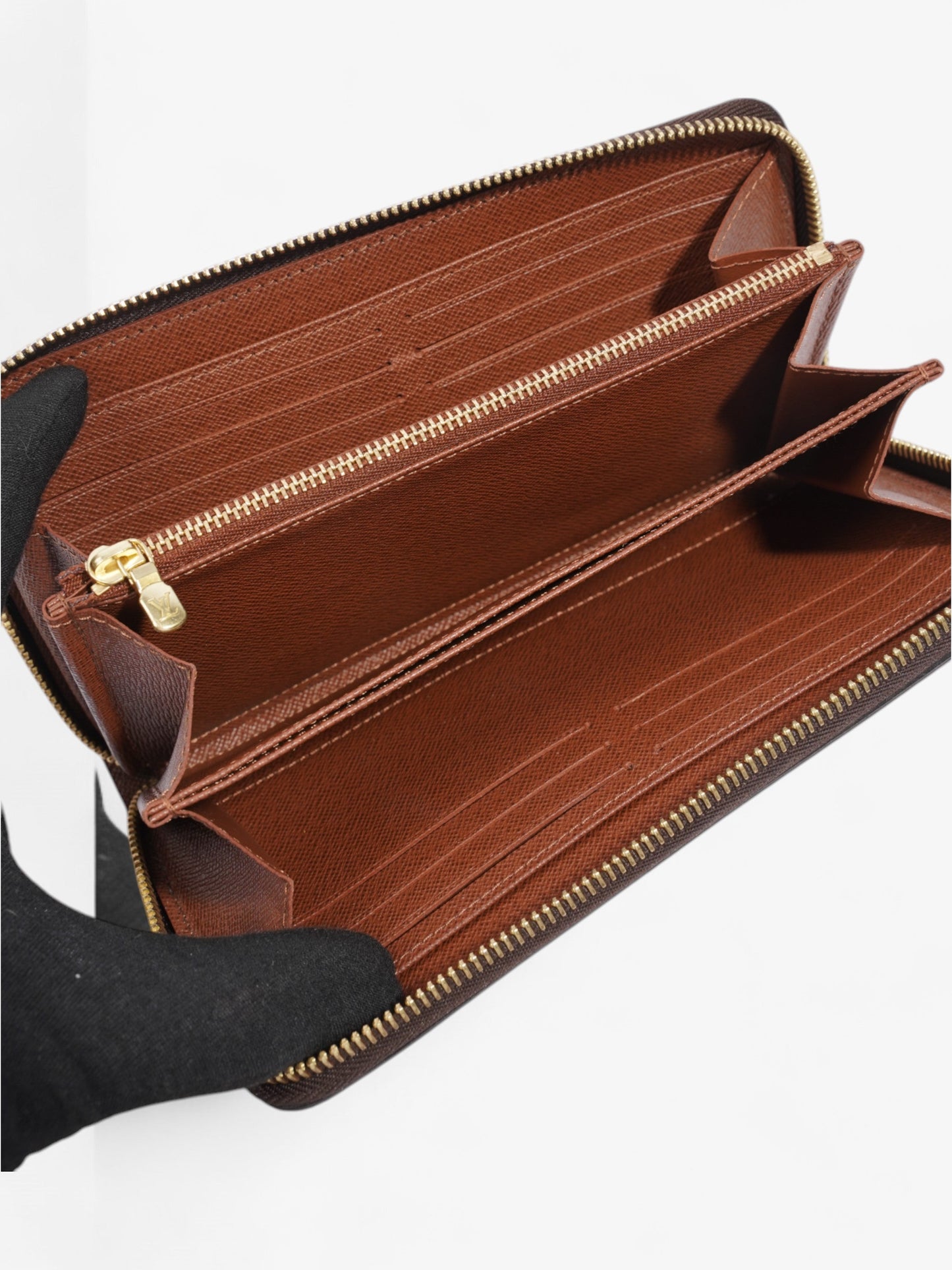 Louis Vuitton Zippy Wallet Monogram / Gold Canvas