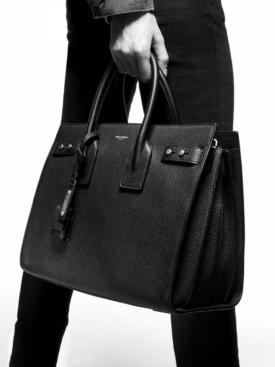 Classic Sac de Jour Small in Smooth Leather