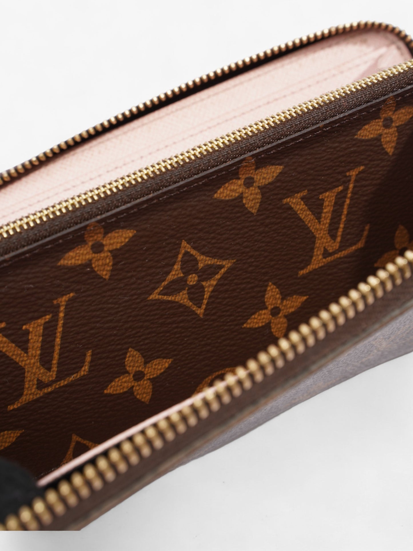 Louis Vuitton Clemence Monogram / Rose Ballerine Coated Canvas