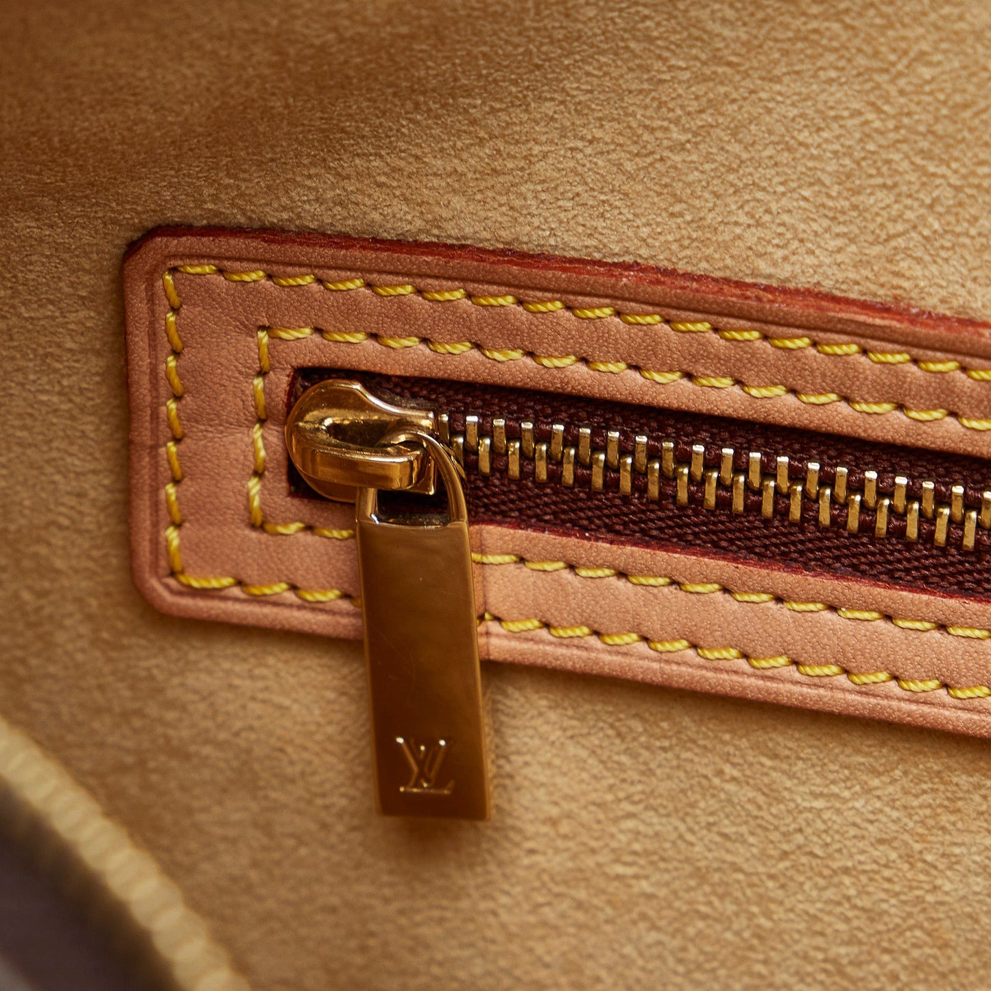 Louis Vuitton Looping GM Monogram Canvas