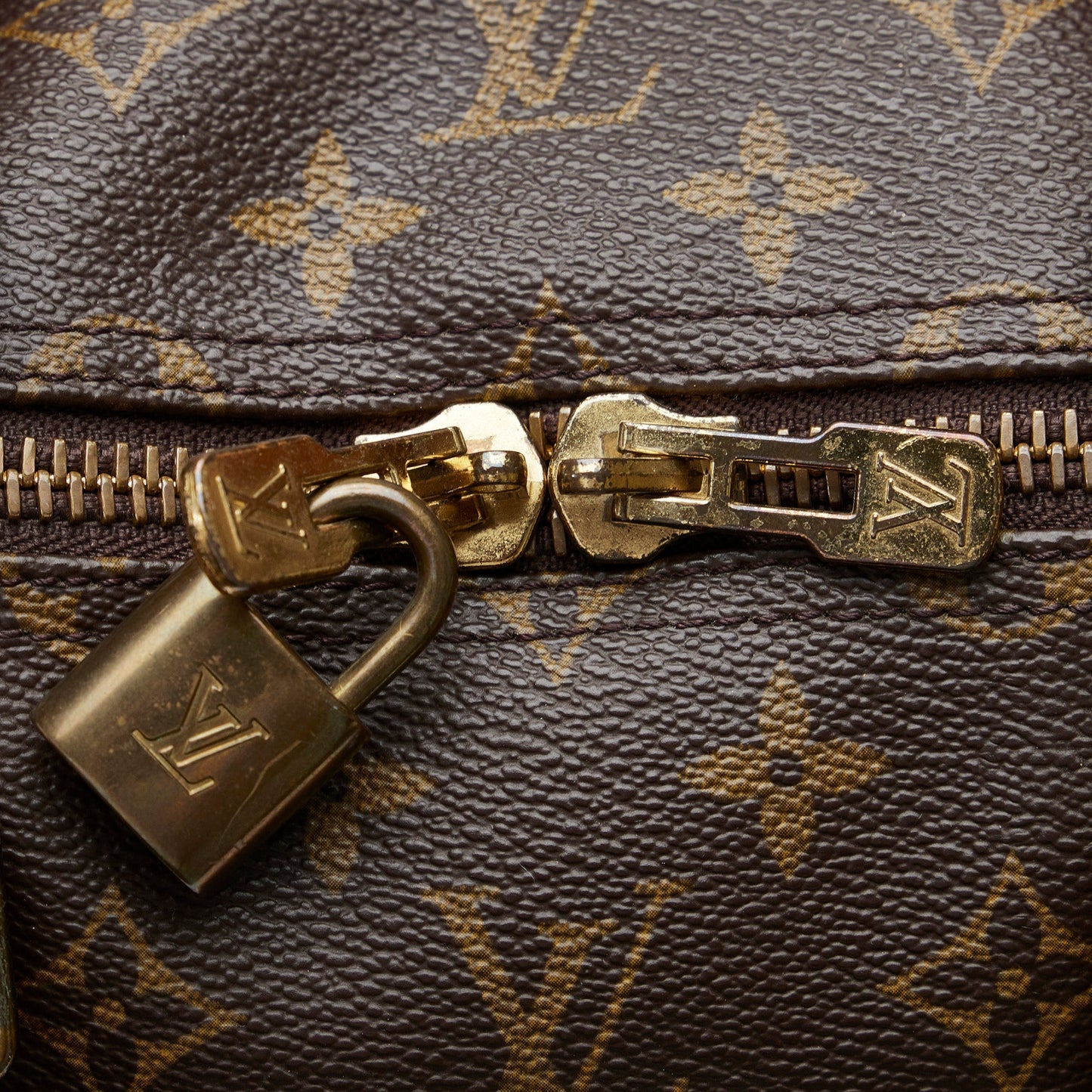 Louis Vuitton Keepall 55 Monogram Canvas