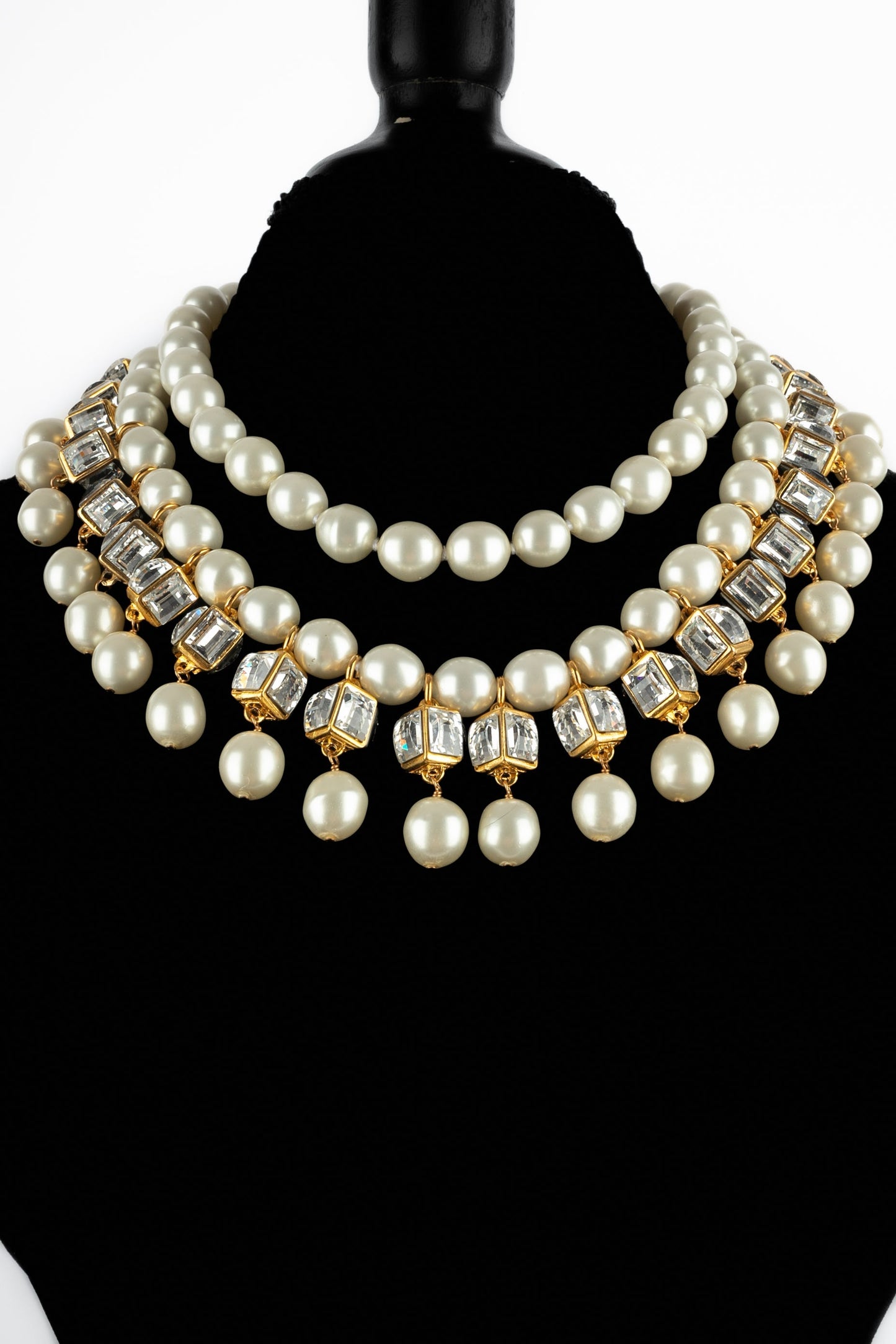 Collier plastron Chanel 1990's
