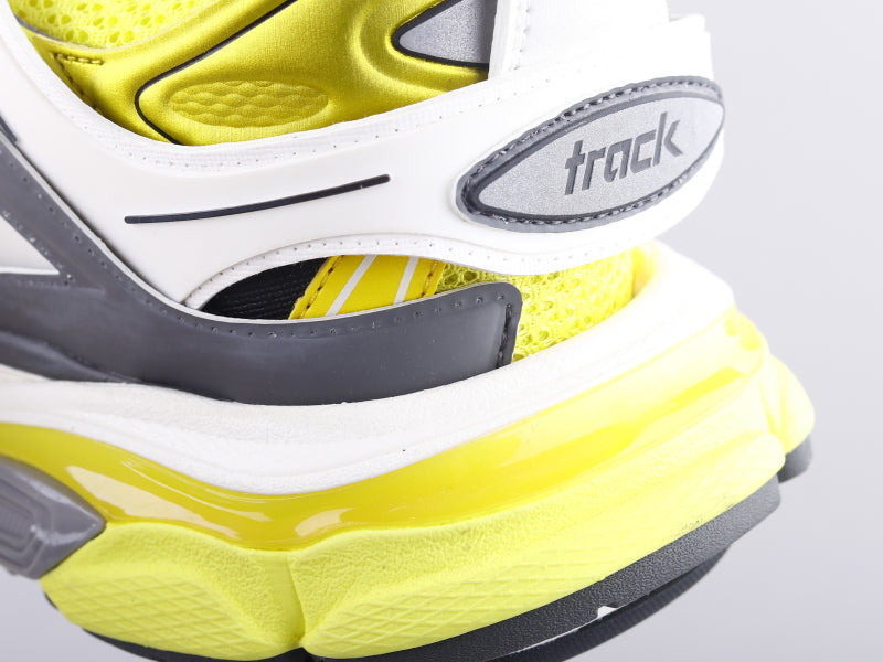 GLM - Bla Track Three Generations Sneaker