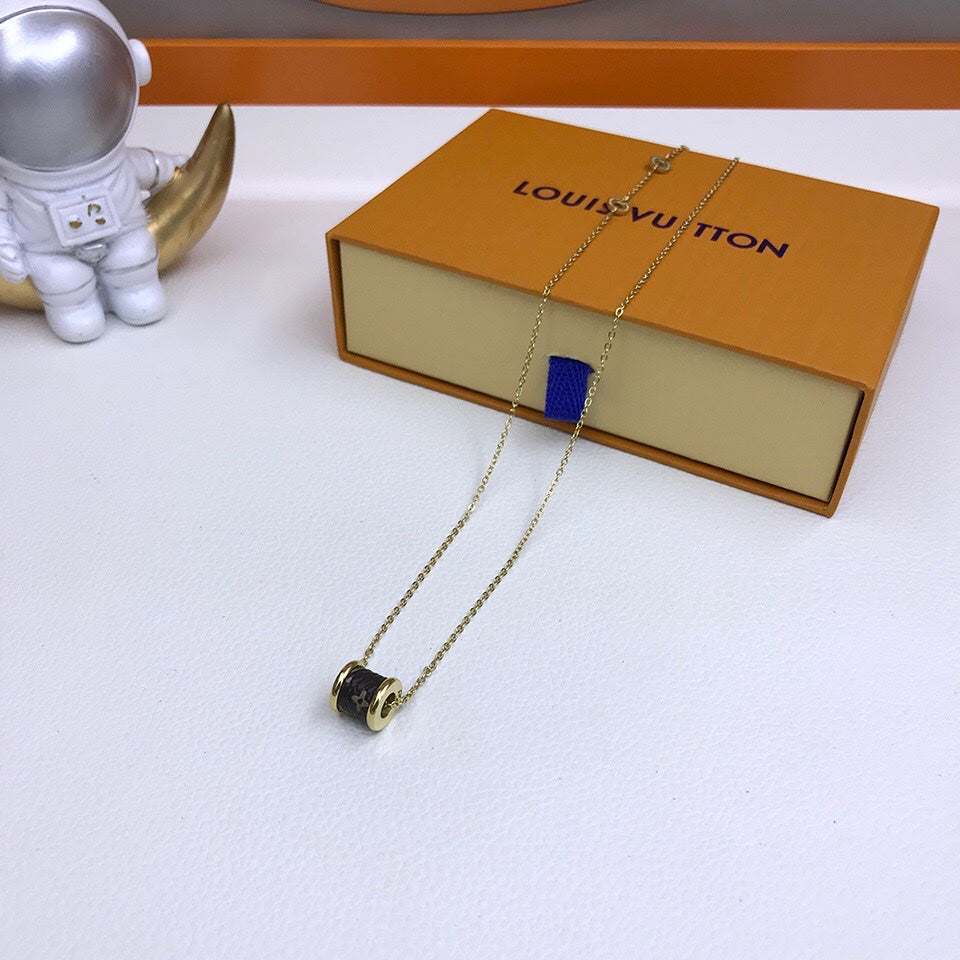 GLM - Top Quality Necklace LUV024