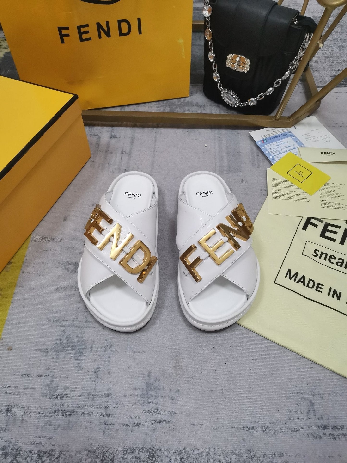 Luxury Shoes - FED - 674