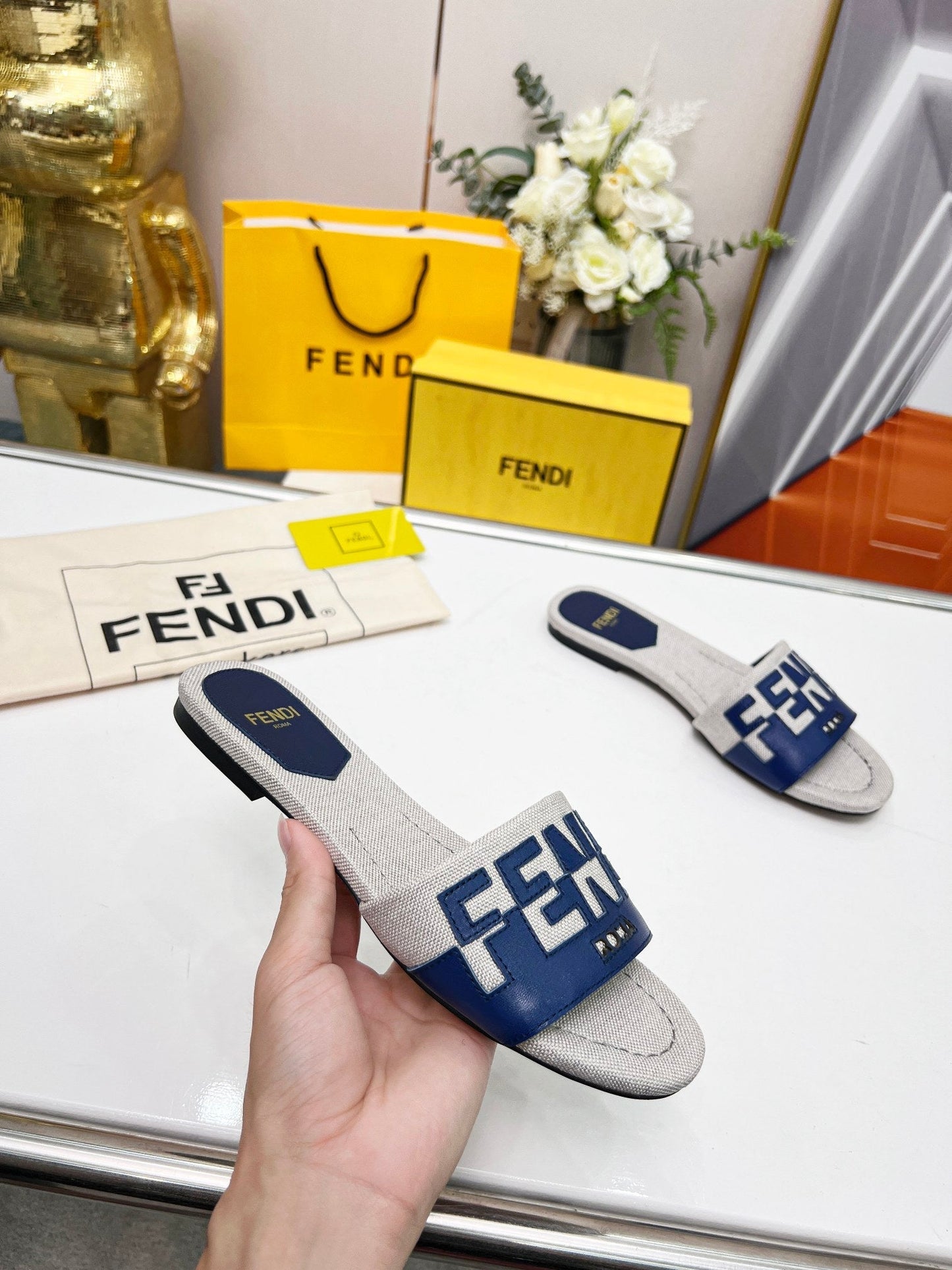 Luxury Shoes - FED - 542