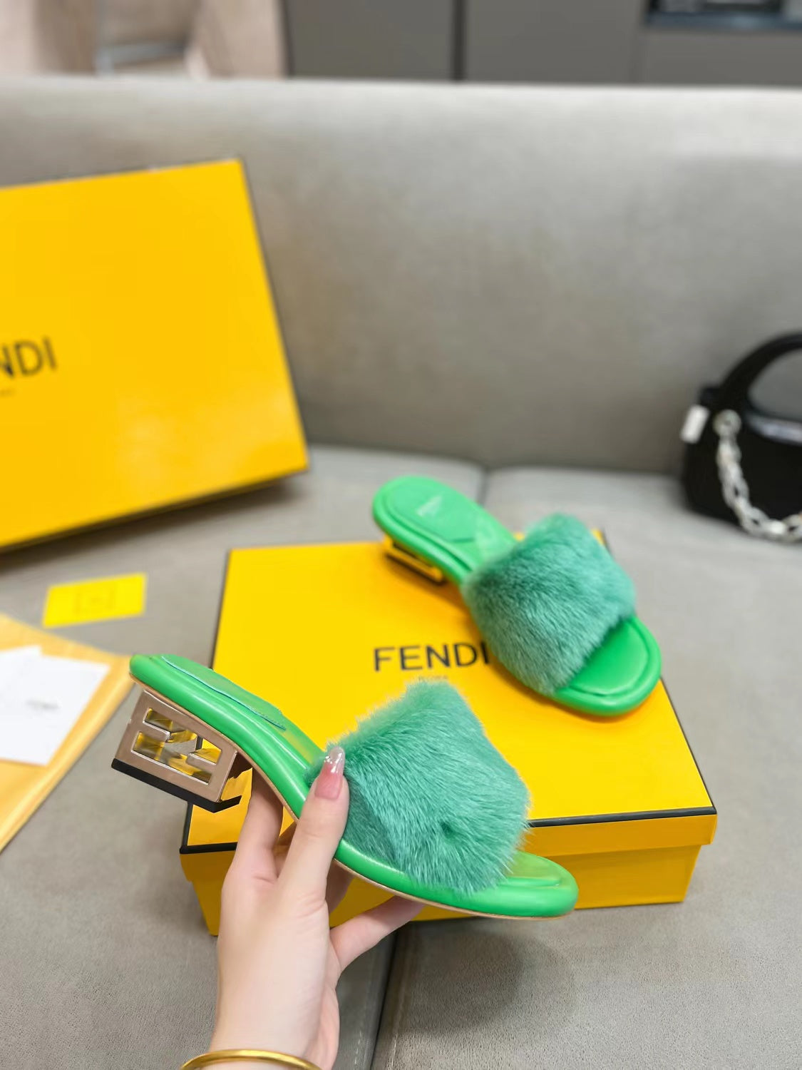 Luxury Shoes - FED - 143