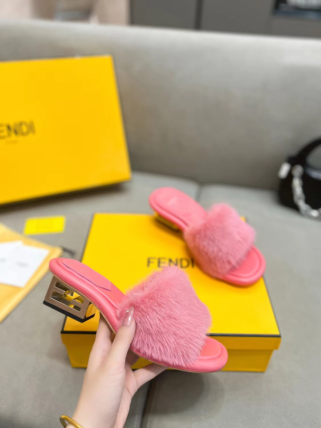 Luxury Shoes - FED - 142