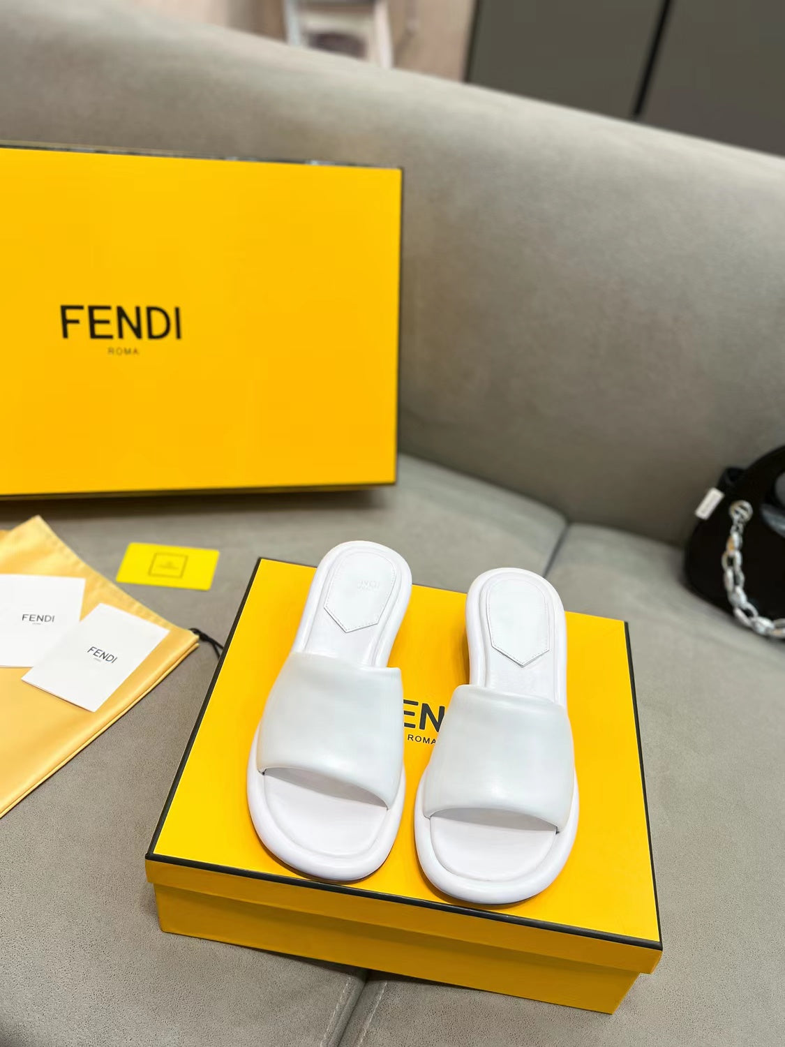 Luxury Shoes - FED - 153