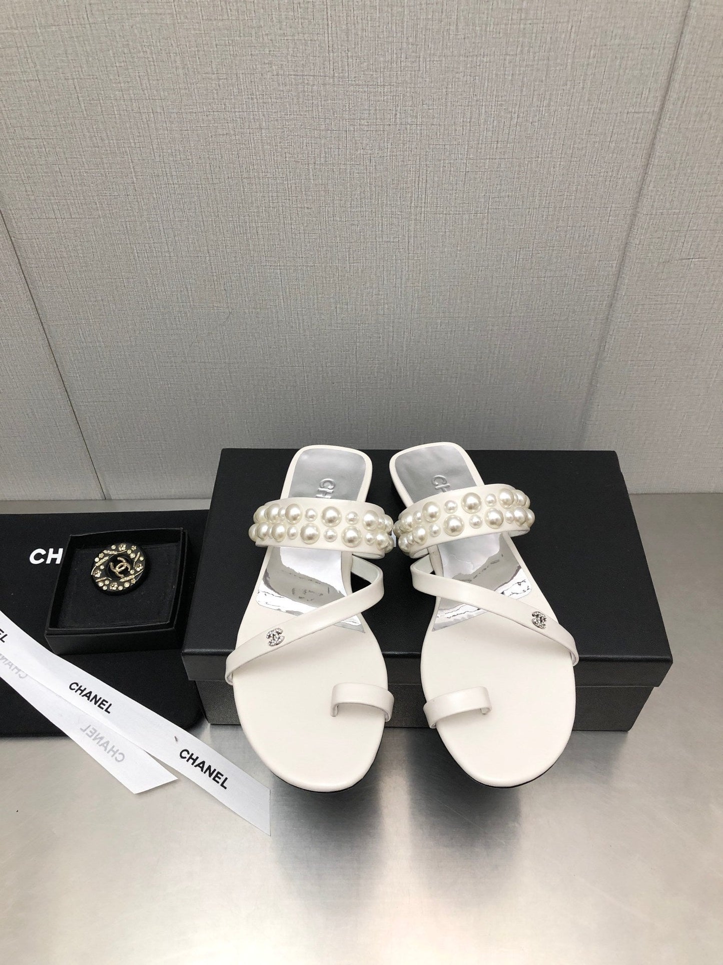 Luxury Shoes Sandals - CHL - 566