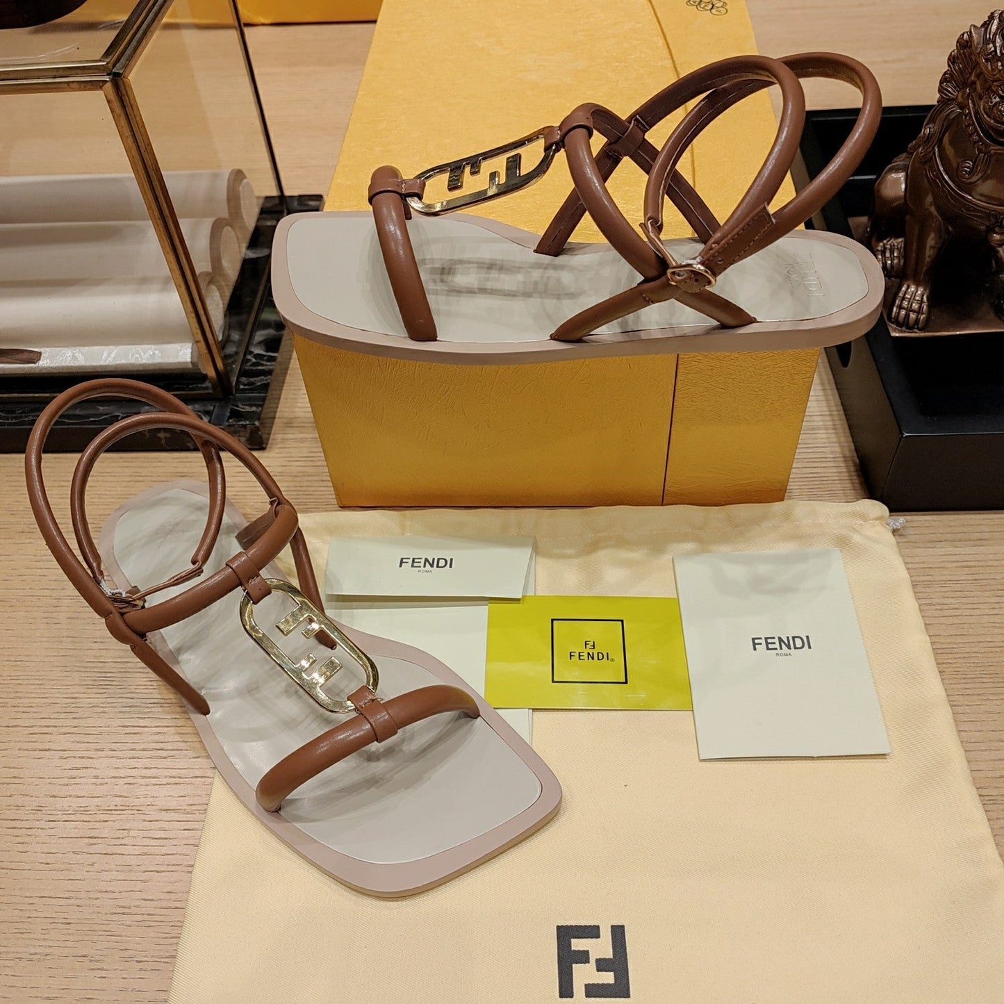 Luxury Shoes - FED - 037