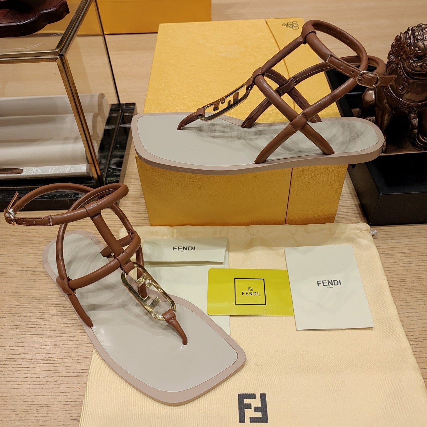 Luxury Shoes - FED - 041