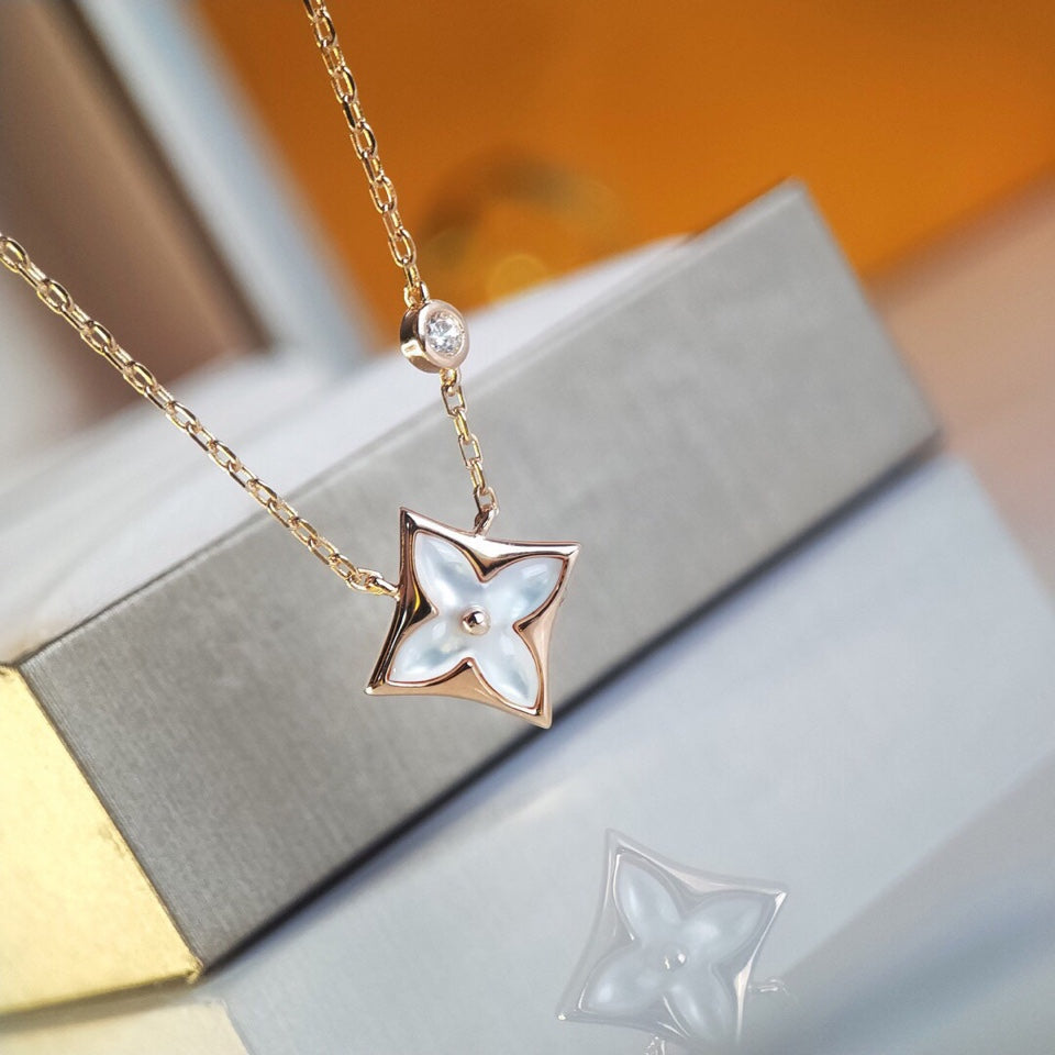 GLM - Top Quality Necklace LUV019