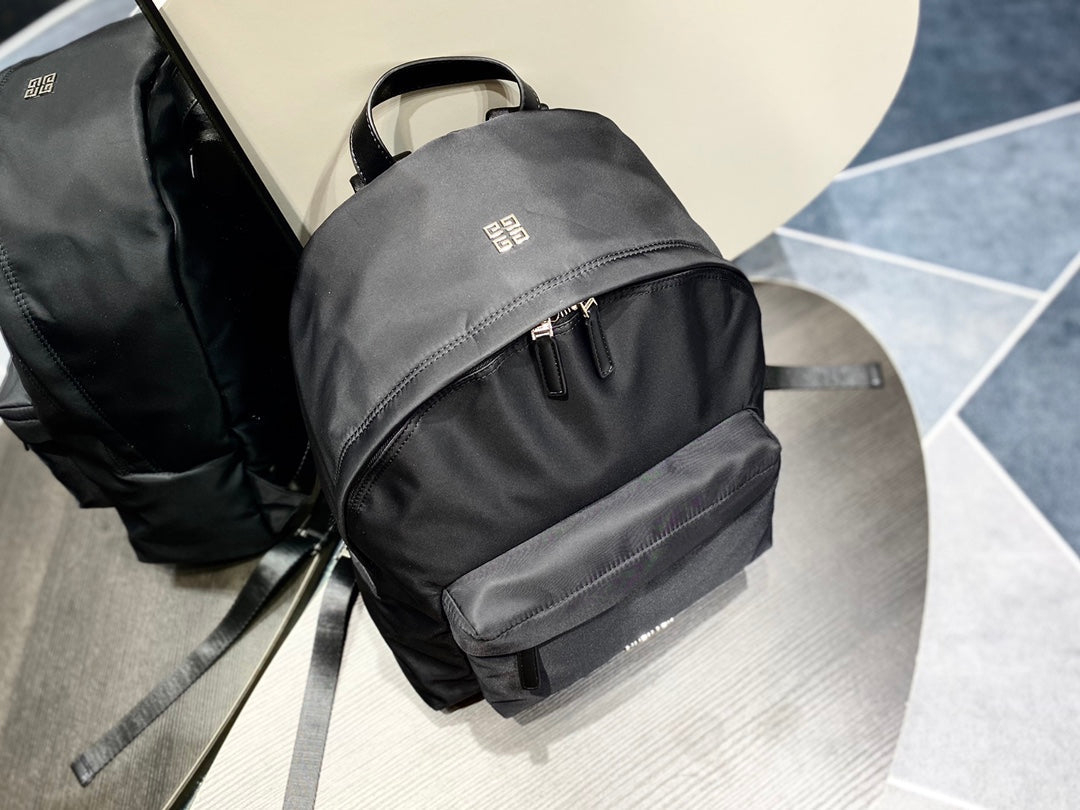 gv Double U Backpack Black For Men, Men’s Backpacks 16.9in/50cm GVC BK508AK154-001