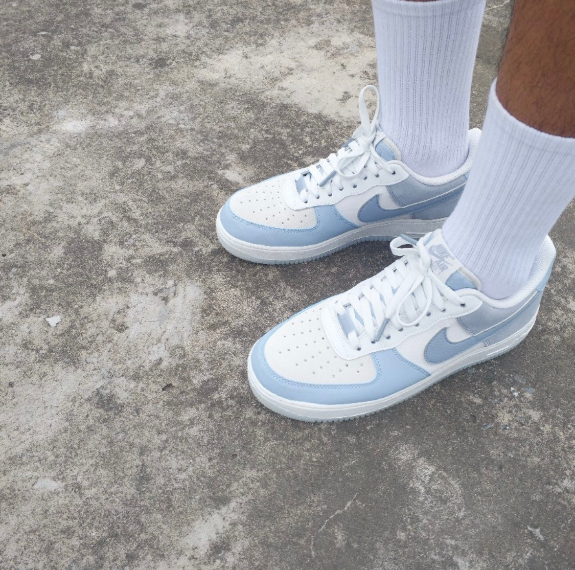 GLM - AF1 light blue stitching