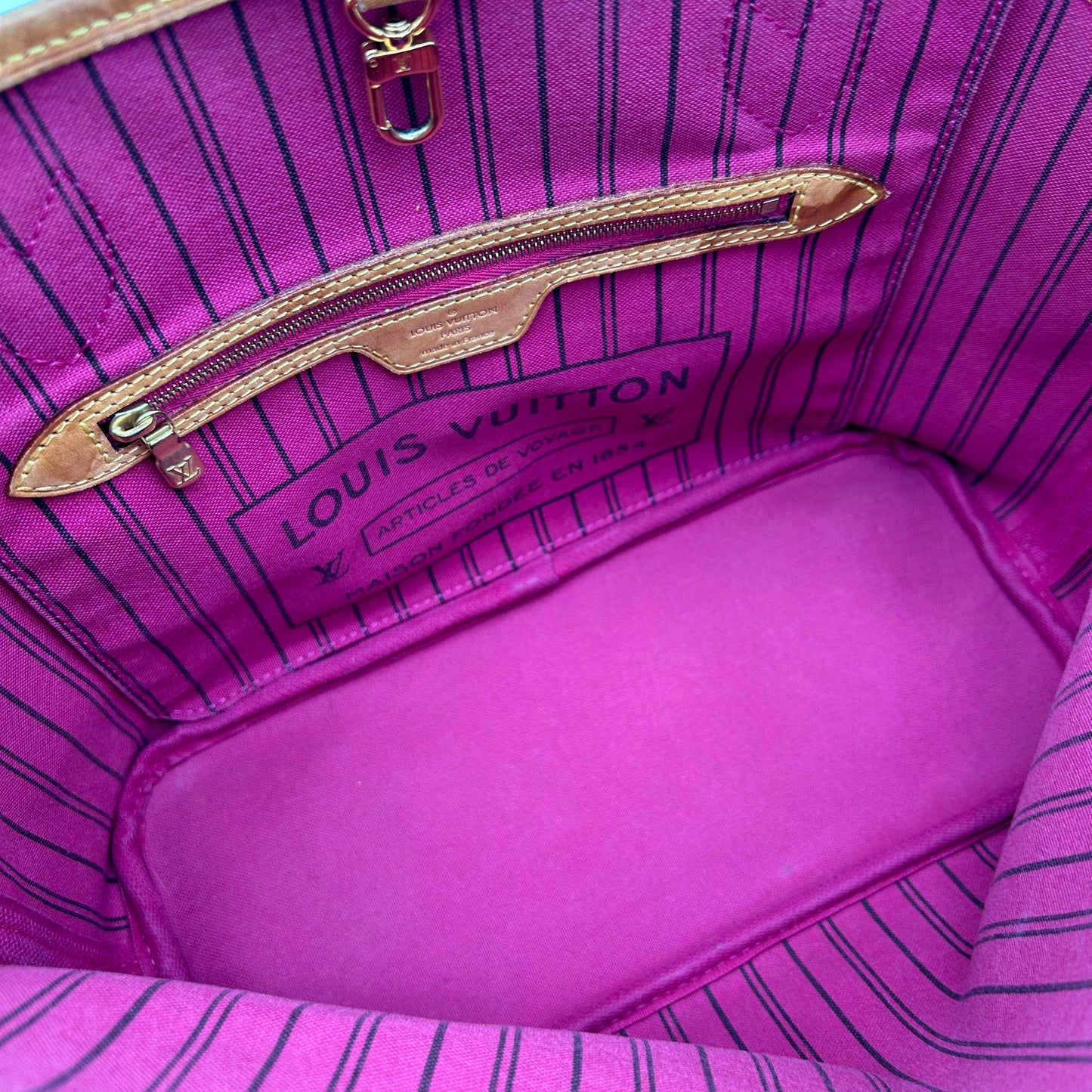 Louis Vuitton Neverfull MM Monogram Brown Shoulder Tote Bag