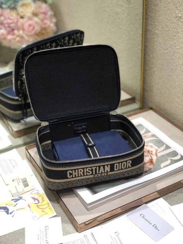 GLM - Dir Bags - 1948