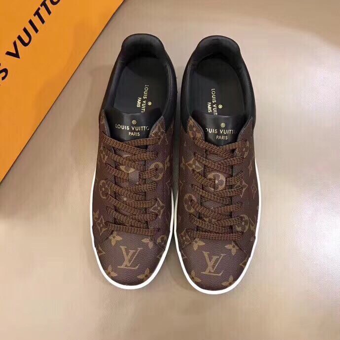 GLM - Top Quality Luv Sneaker 061